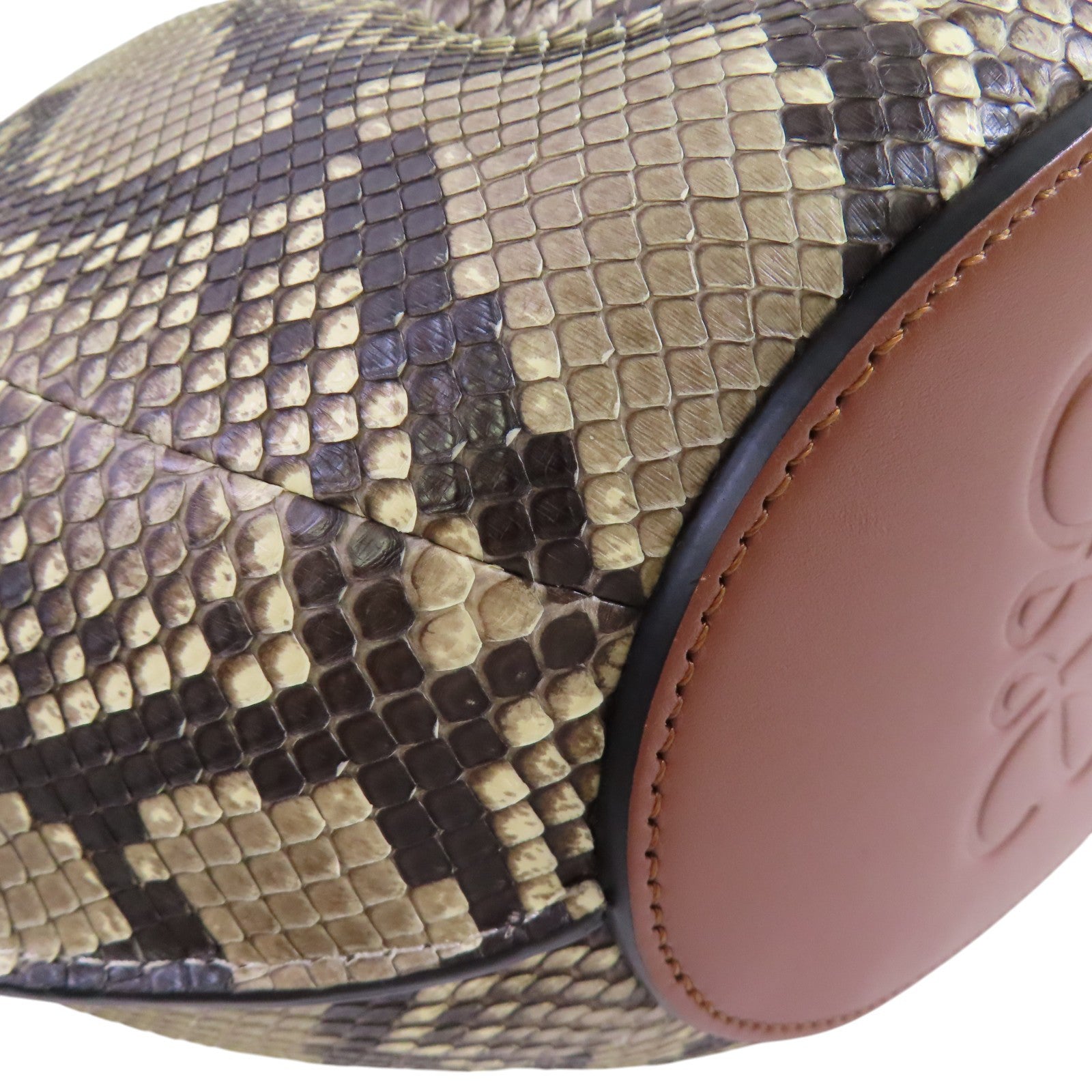 LOEWE 蛇皮皮革Shell Tote Small Tote Bag肩背袋