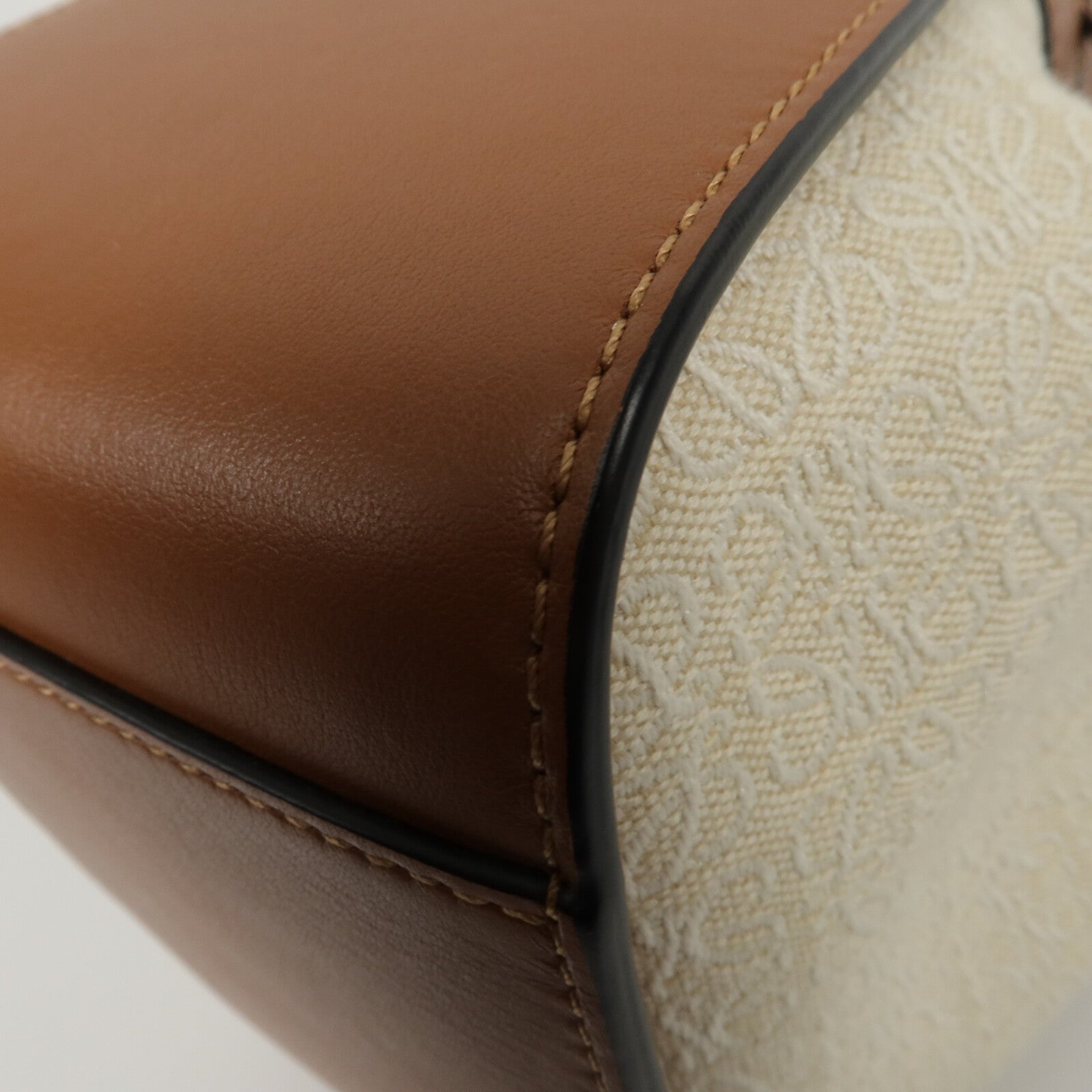LOEWE 帆布/牛皮皮革Hammock Mini手挽肩背兩用袋