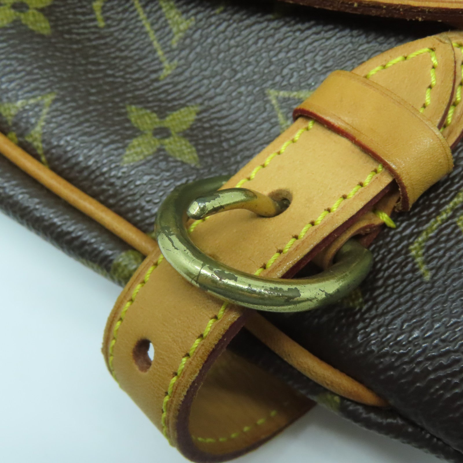 LOUIS VUITTON 【清倉大減價】Monogram Batignolles Vertical金扣肩背袋啡色