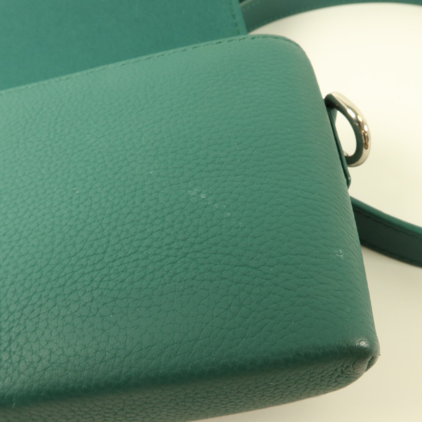 LOUIS VUITTON Taurillon Fastline Messenger Mini Aerogram Collection肩背袋