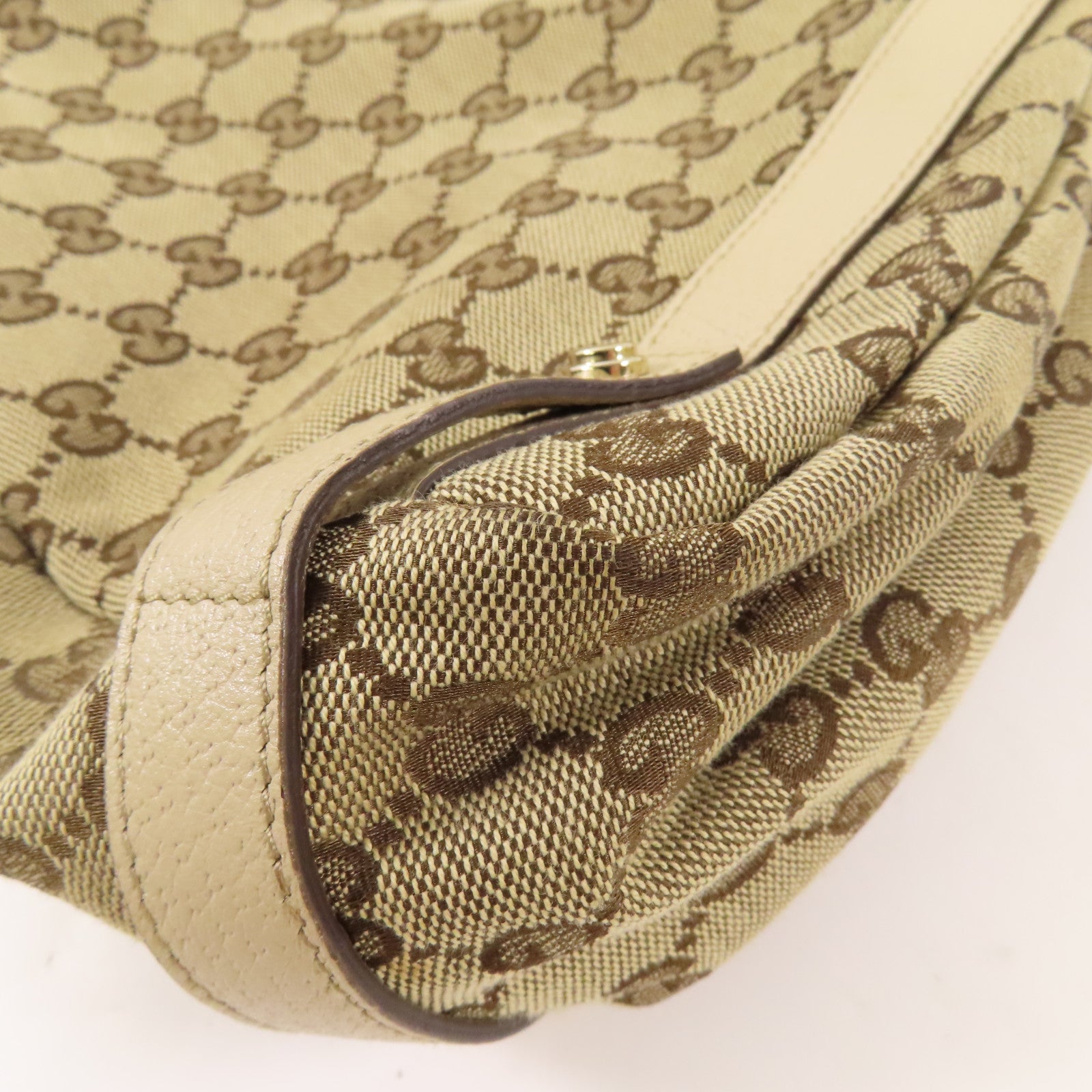 GUCCI 帆布Shoulder Bag金扣肩背袋