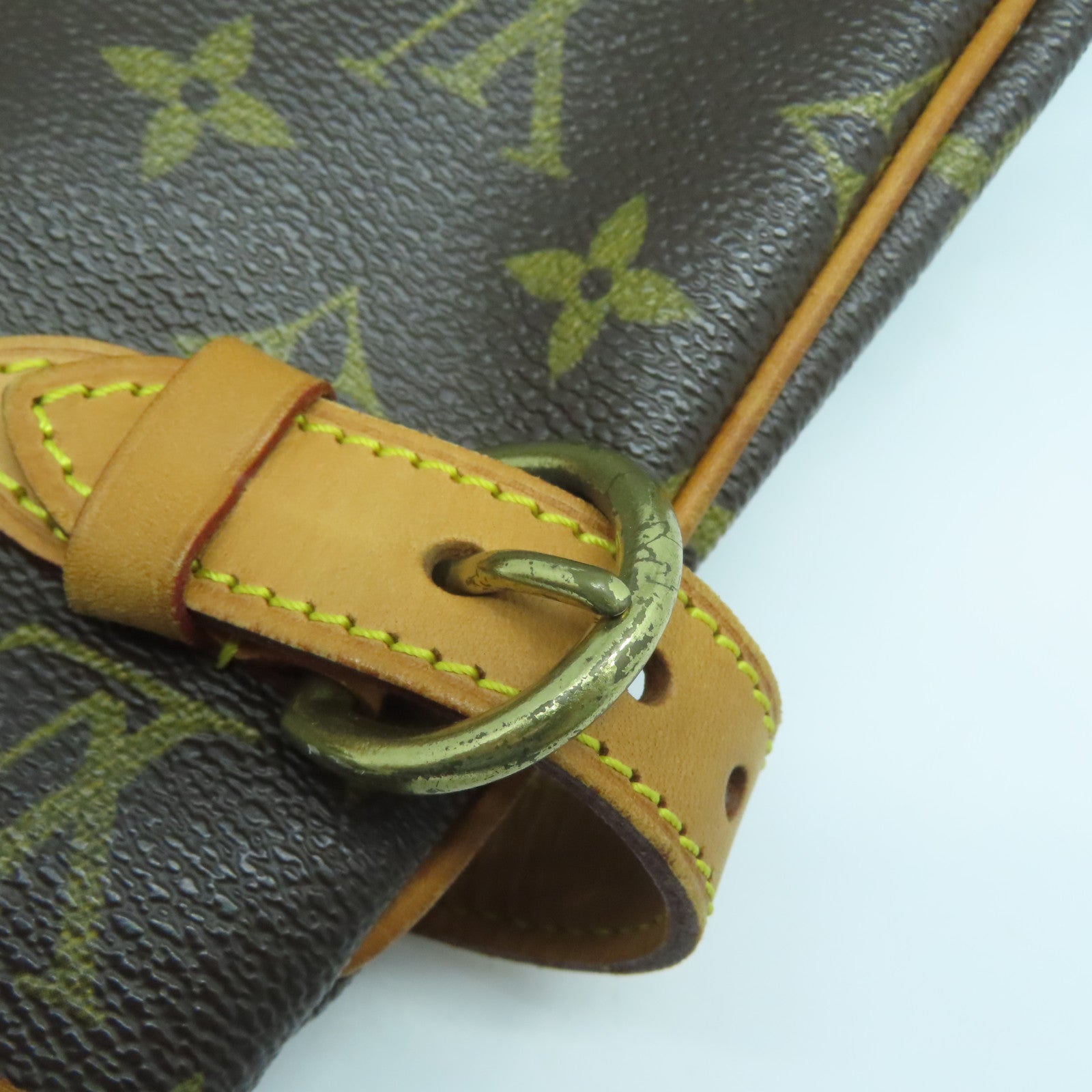 LOUIS VUITTON 【清倉大減價】Monogram Batignolles Vertical金扣肩背袋啡色