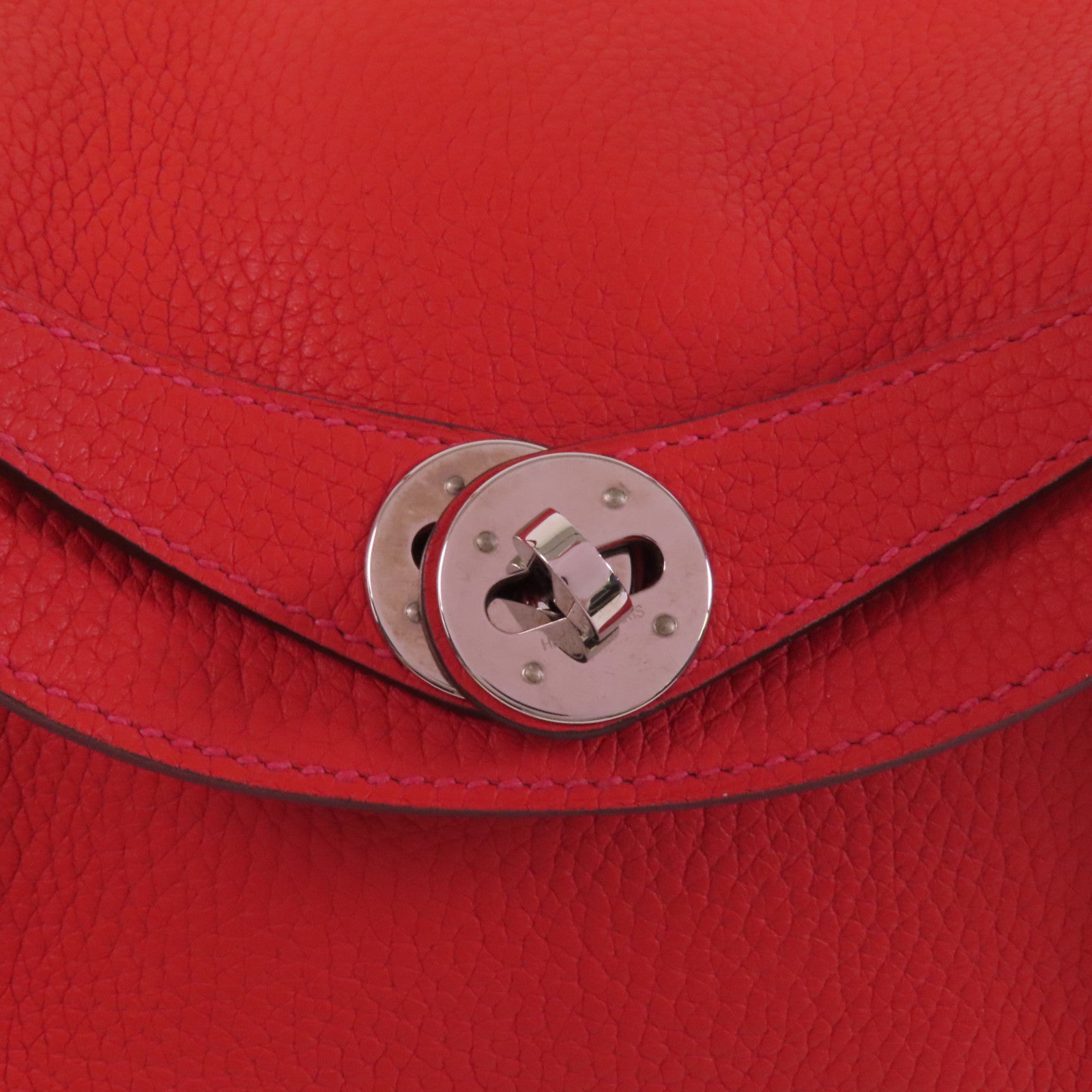 HERMES Clemence皮革Lindy 26銀扣肩背袋