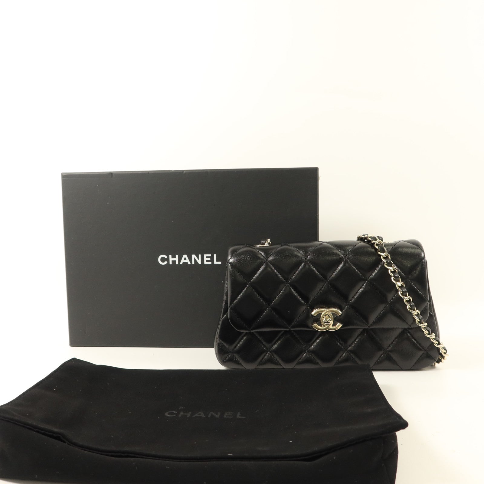 CHANEL 羊皮皮革Mini Flap Bag金扣鏈帶肩背袋