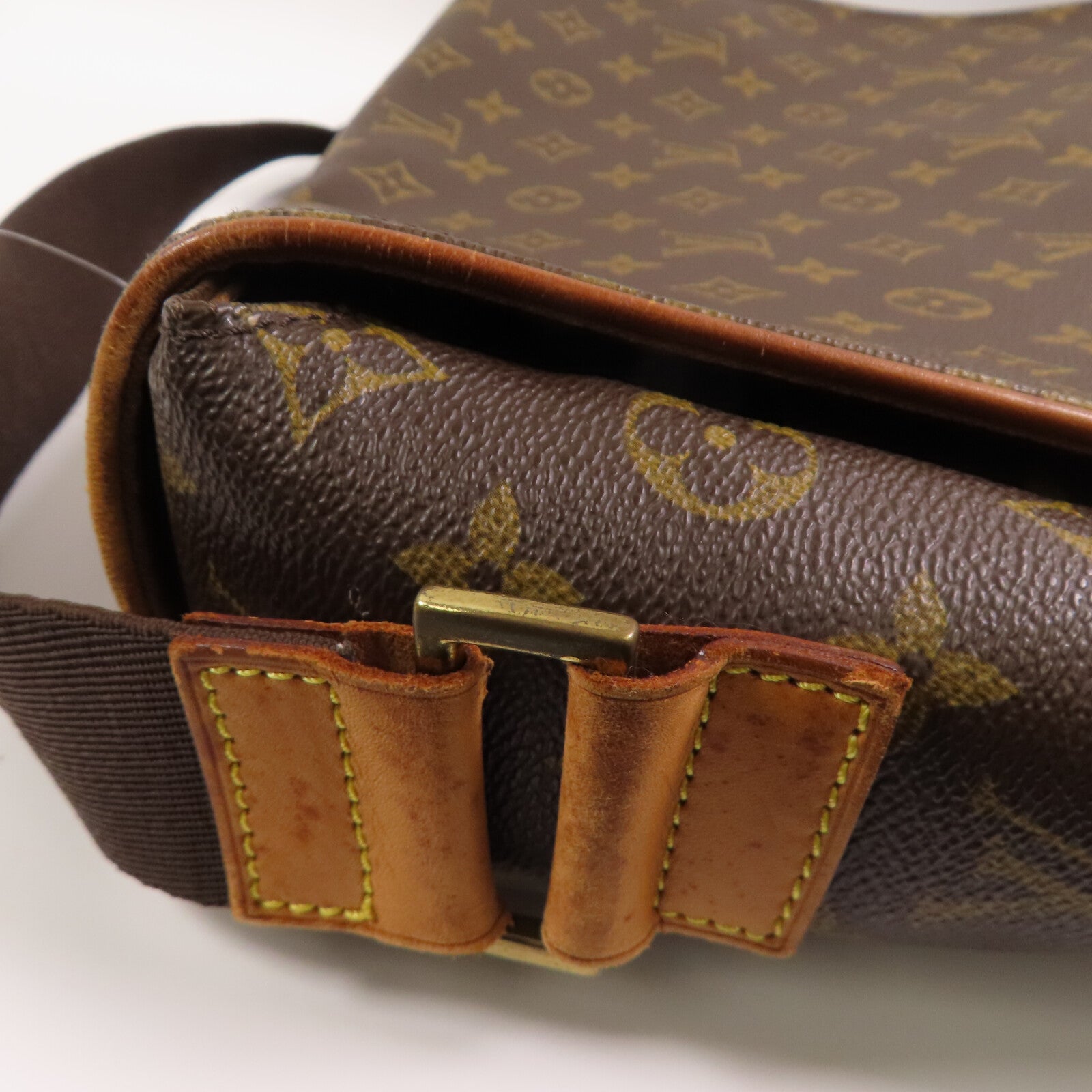 LOUIS VUITTON 【激減優惠】Monogram Abbeses金扣肩背袋