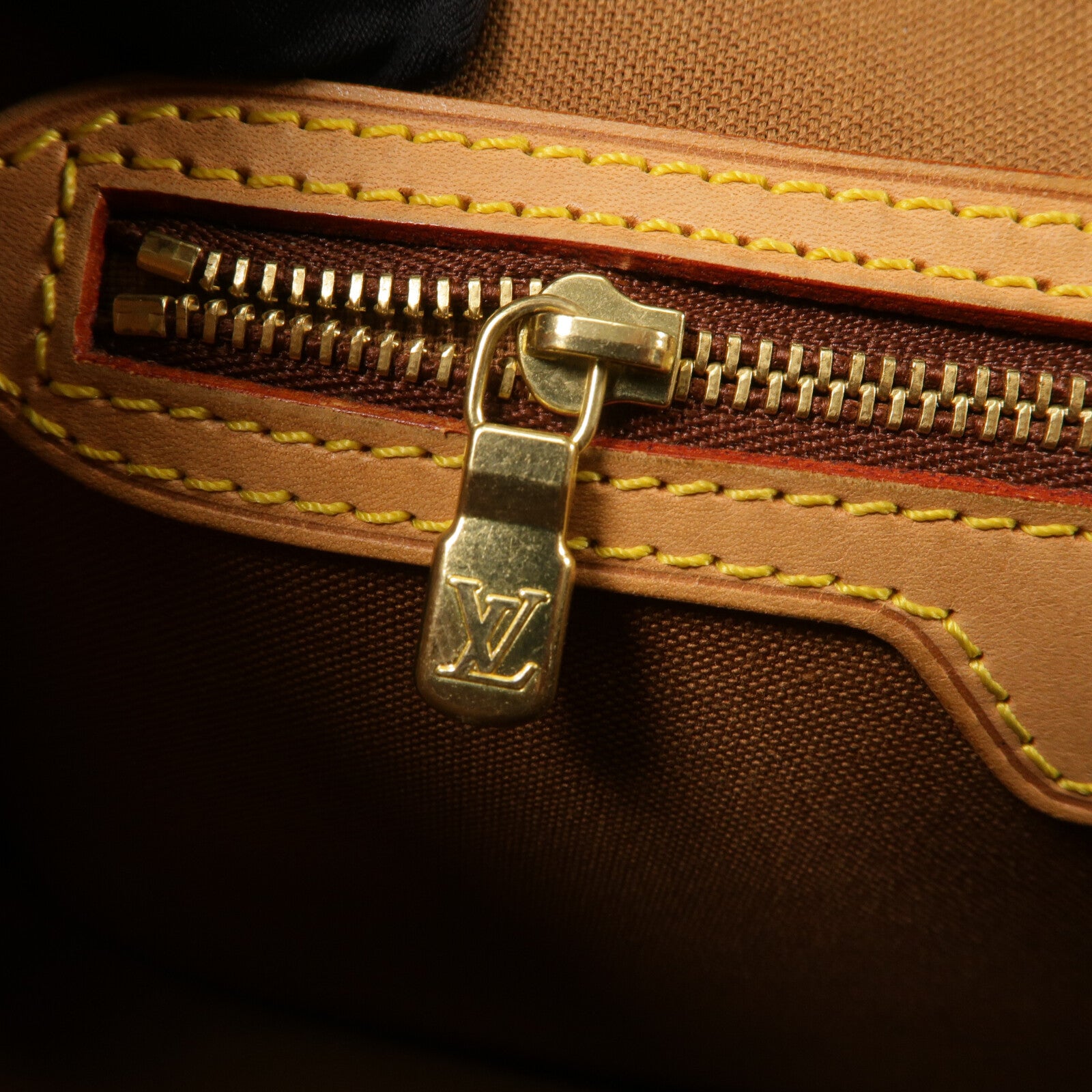 LOUIS VUITTON Monogram Sologne肩背袋