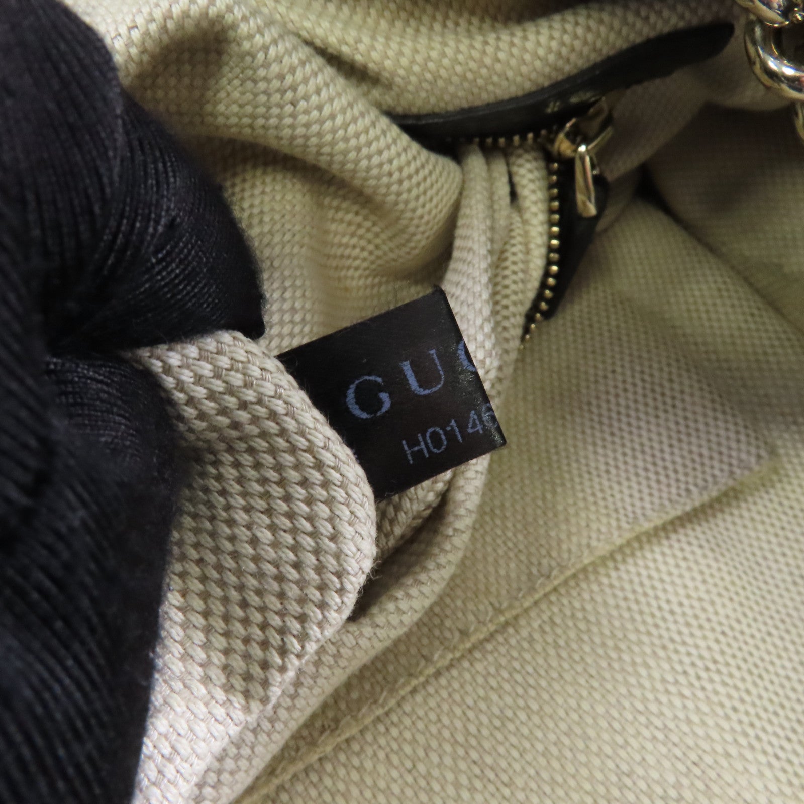 GUCCI 牛皮皮革Chain Shoulder Bag金扣鏈帶肩背袋黑色