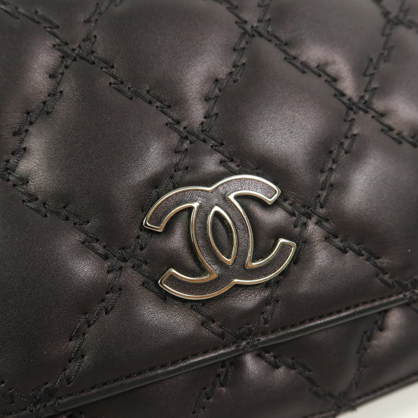 CHANEL 羊皮皮革Wallet On Chain鏈帶肩背袋