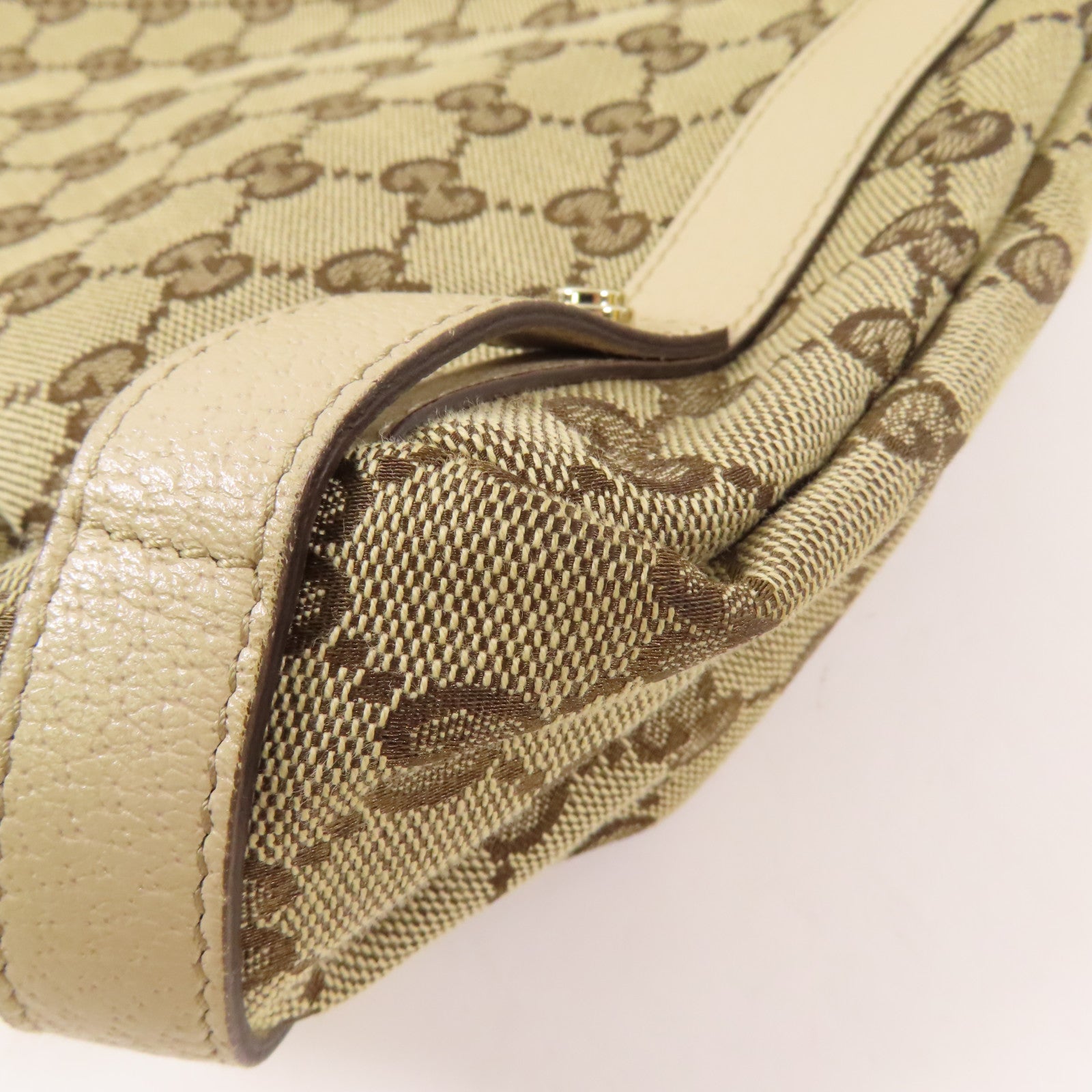 GUCCI 帆布Shoulder Bag金扣肩背袋