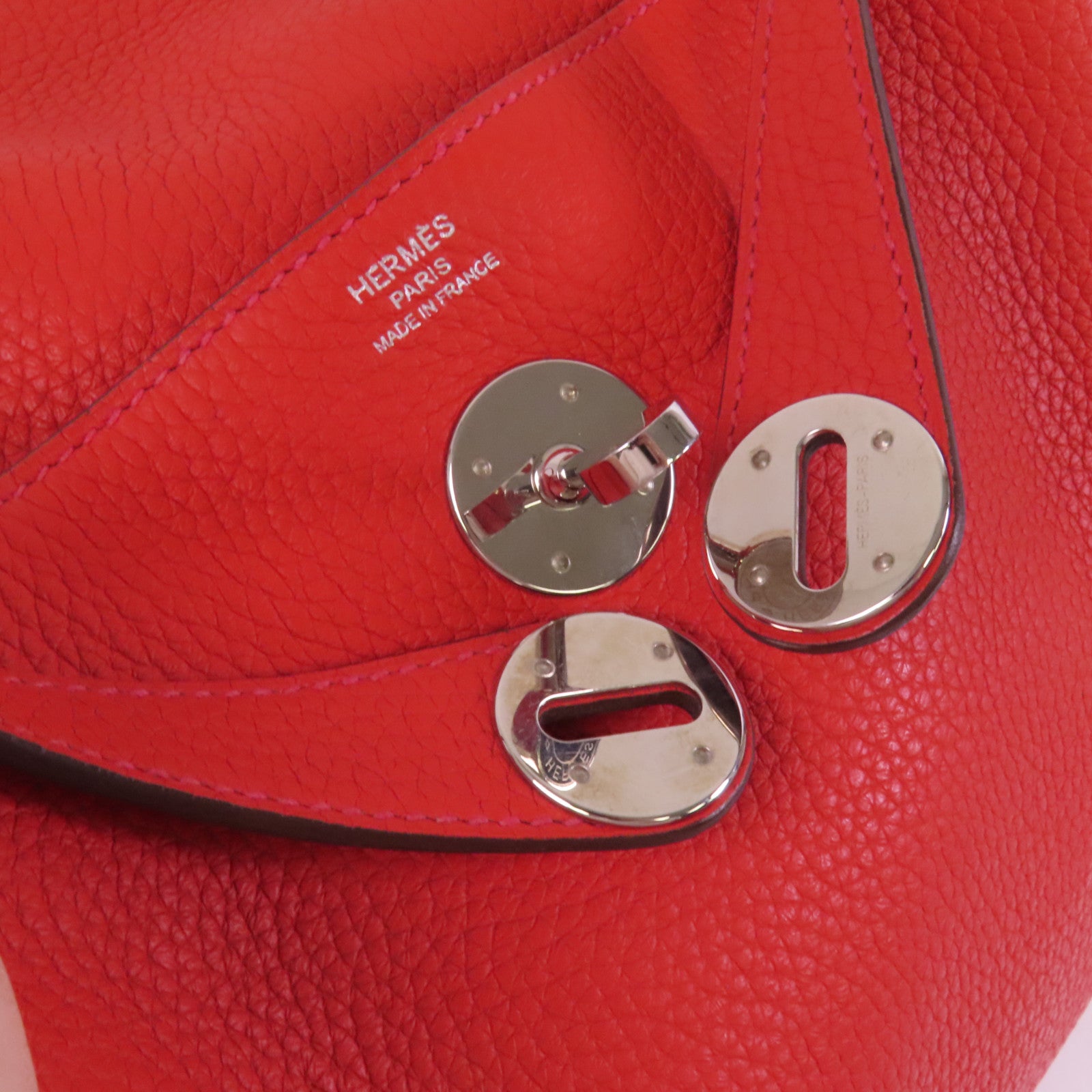 HERMES Clemence皮革Lindy 26銀扣肩背袋