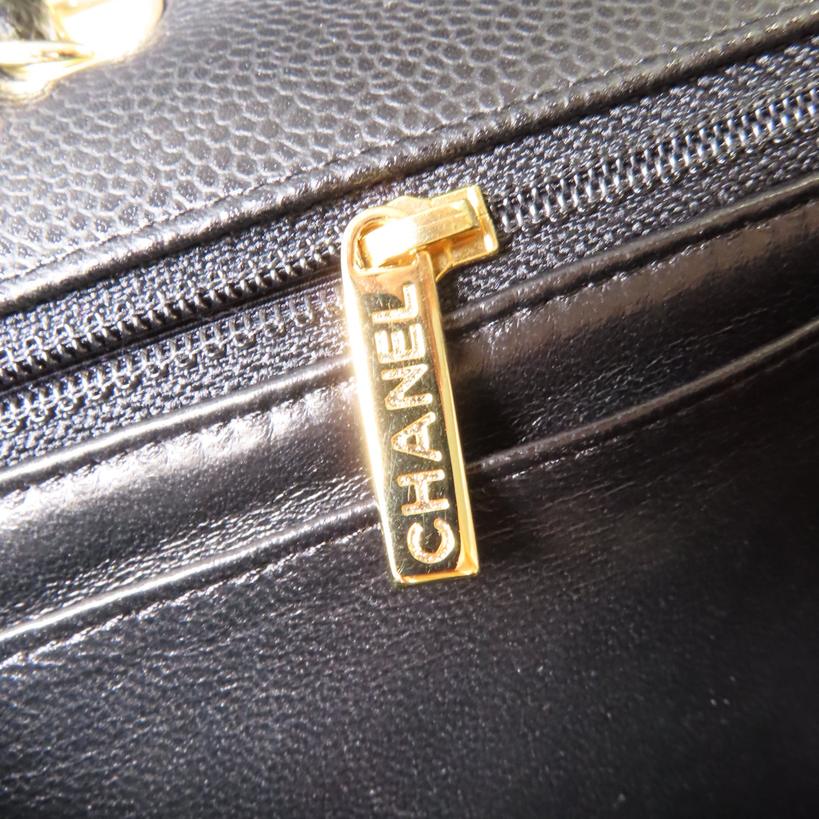CHANEL 【激減優惠】菱格Caviar皮革Classic Jumbo Single Flap金扣鏈帶肩背袋黒色