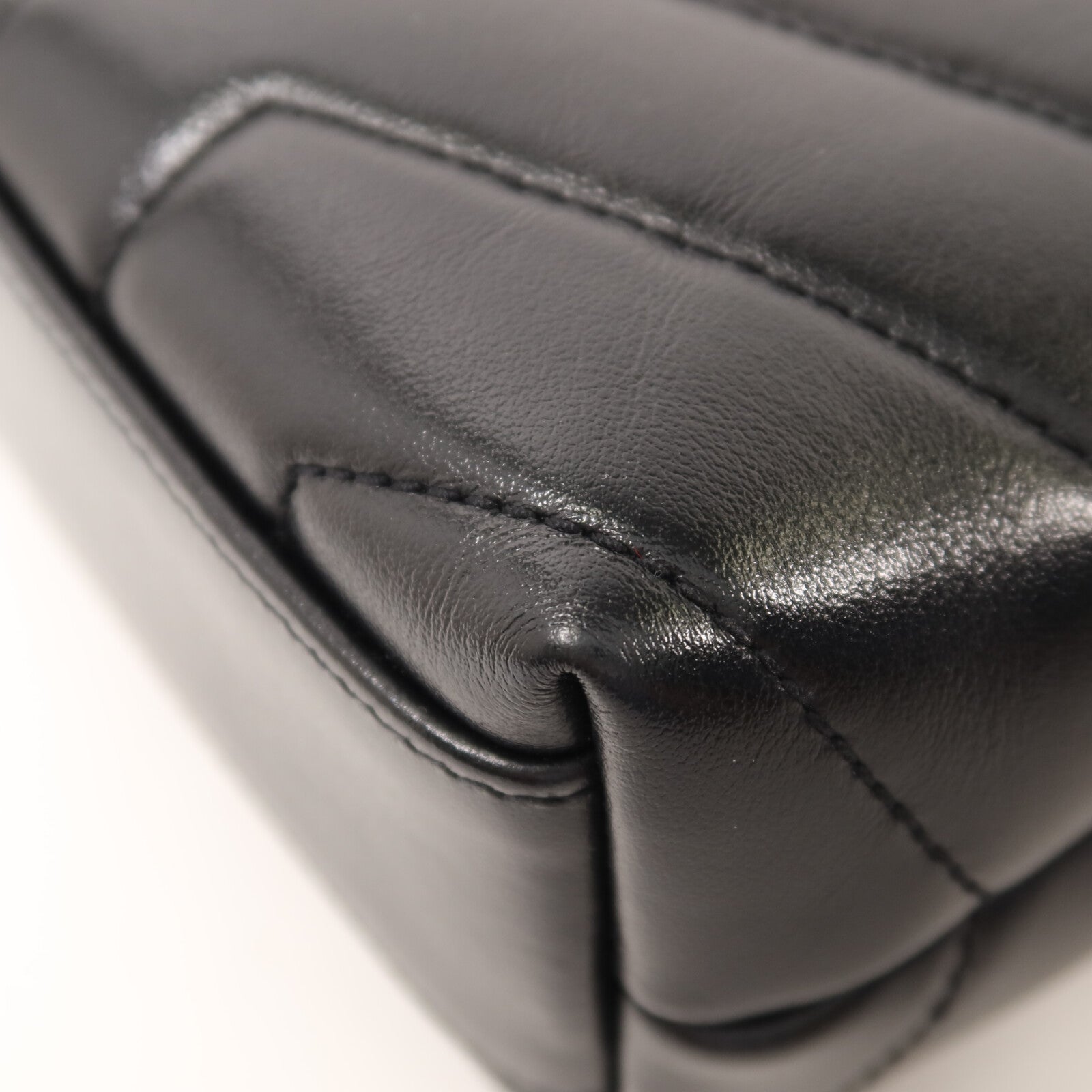 SAINT LAURENT 牛皮皮革Loulou Toy肩背袋