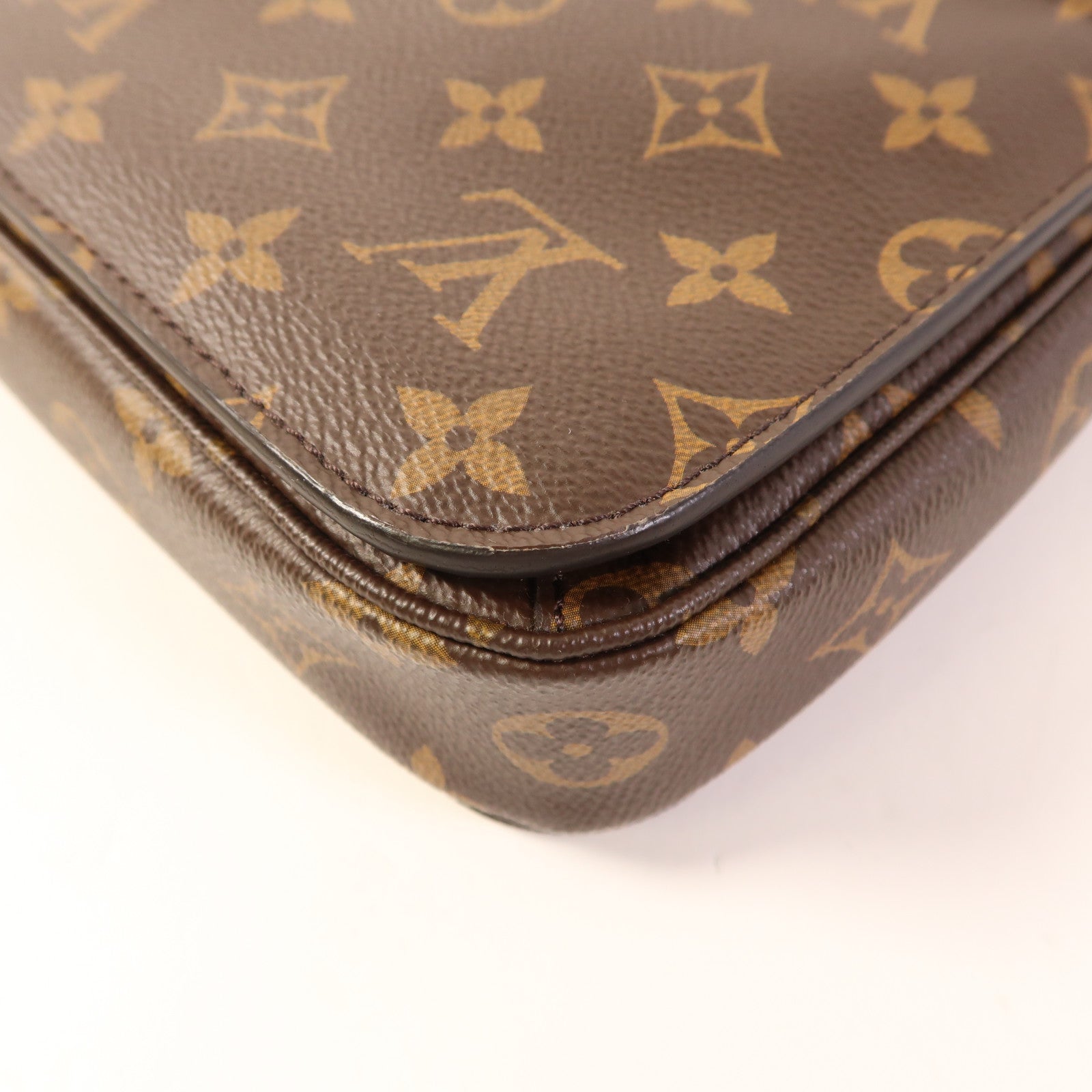 LOUIS VUITTON Monogram Pochette Metis MM金扣手挽肩背兩用袋