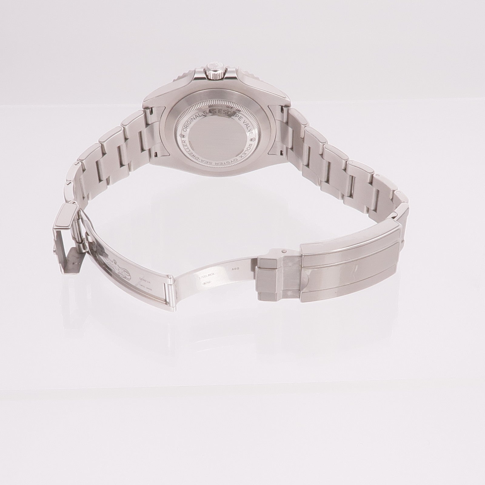 ROLEX Sea Dweller 126600