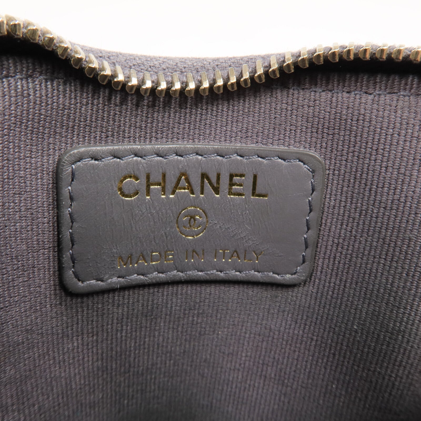 CHANEL 牛皮皮革Card Holder Matelasse金扣卡片套