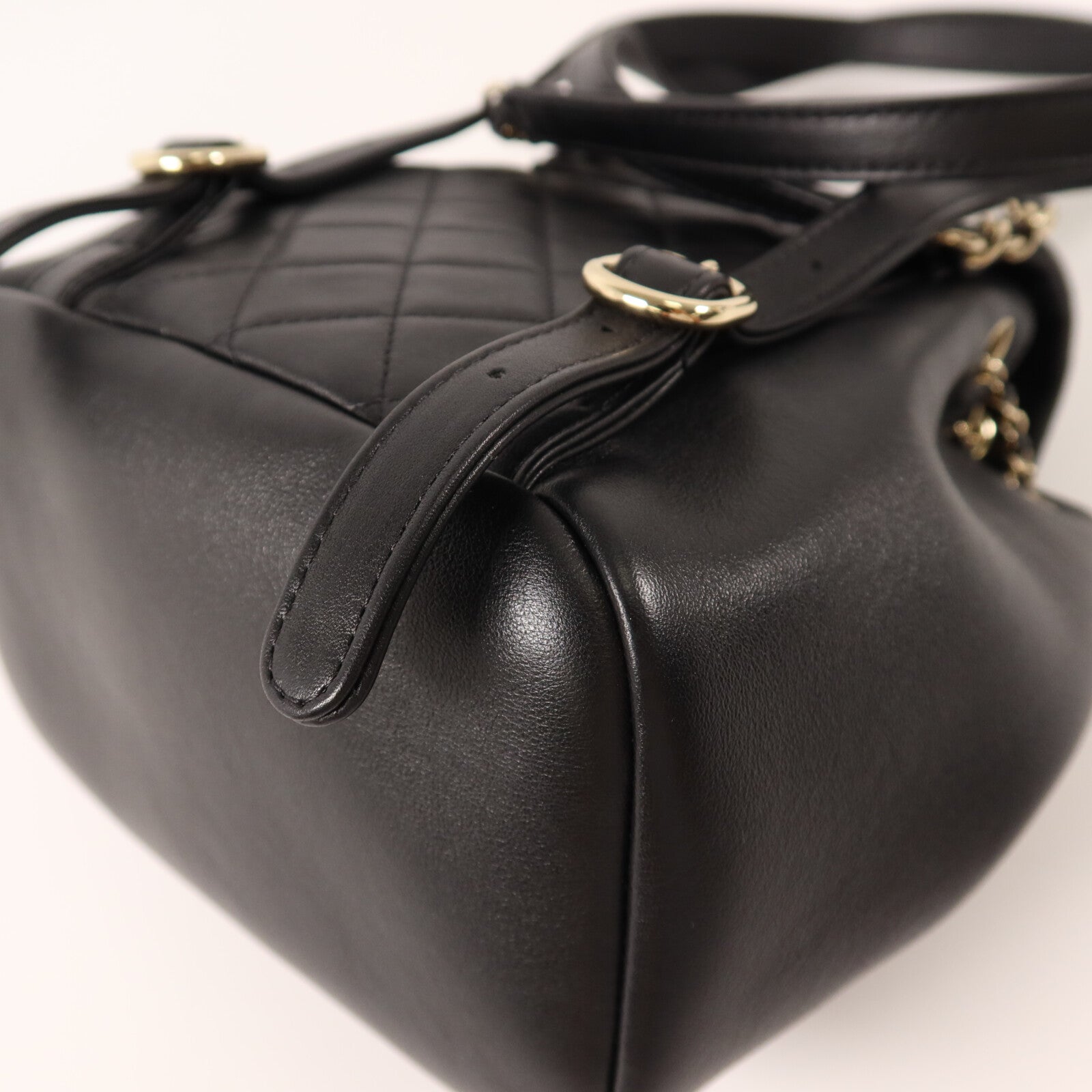 CHANEL 牛皮皮革Duma Backpack背包