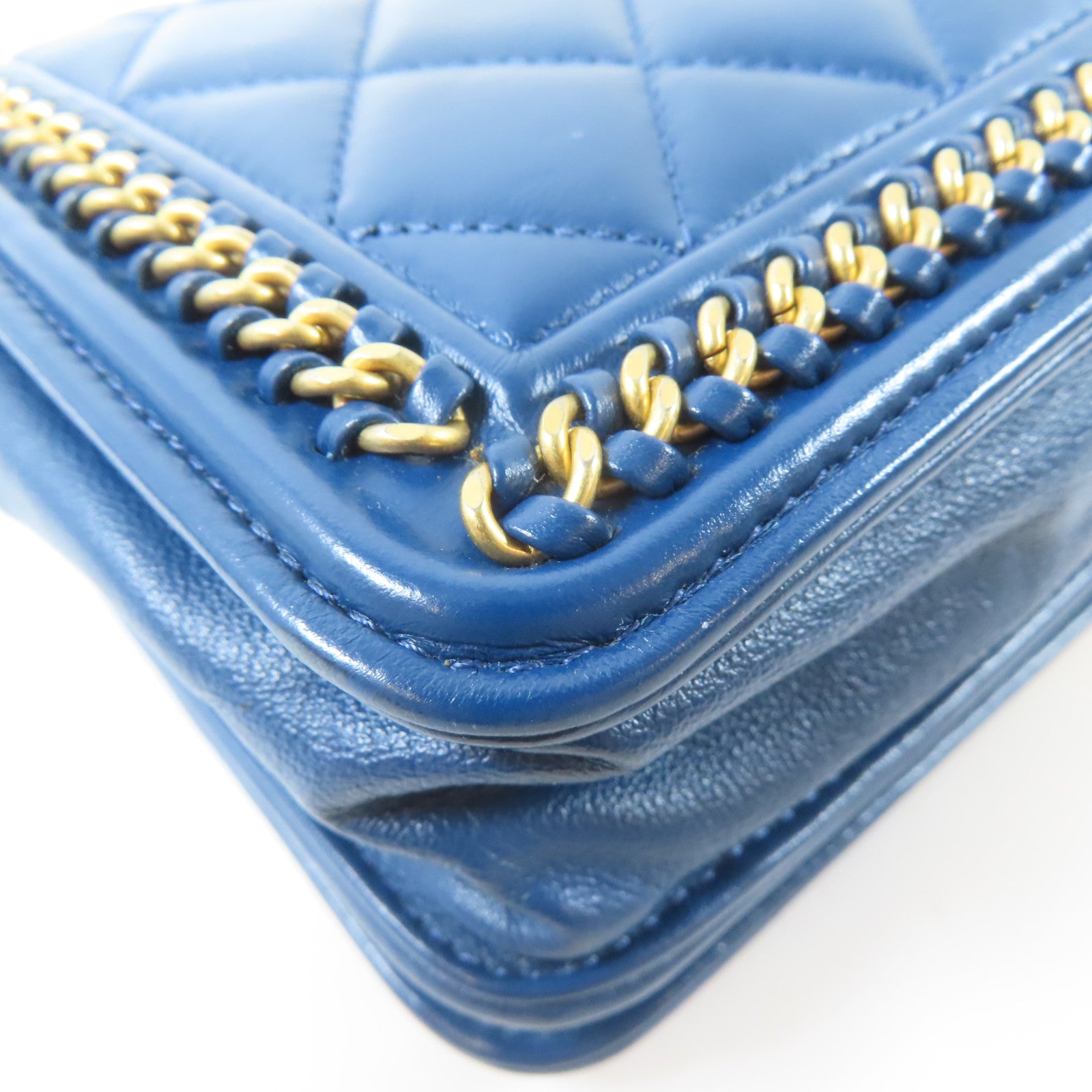 CHANEL 【激減優惠】菱格羊皮皮革Wallet On Chain金扣鏈帶肩背袋藍色