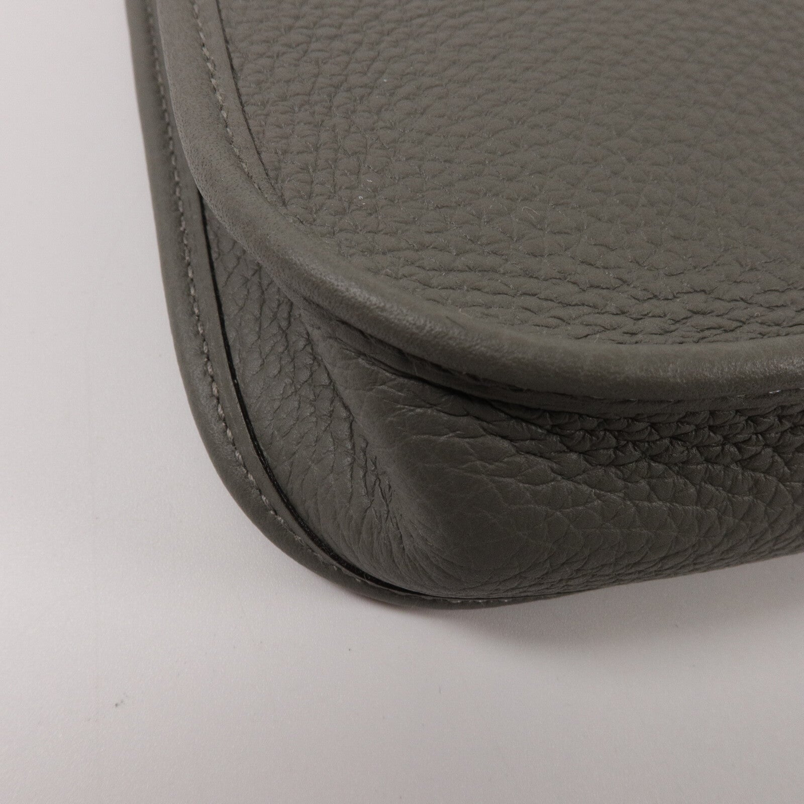 HERMES Clemence皮革Evelyne TPM肩背袋Gris Meyer