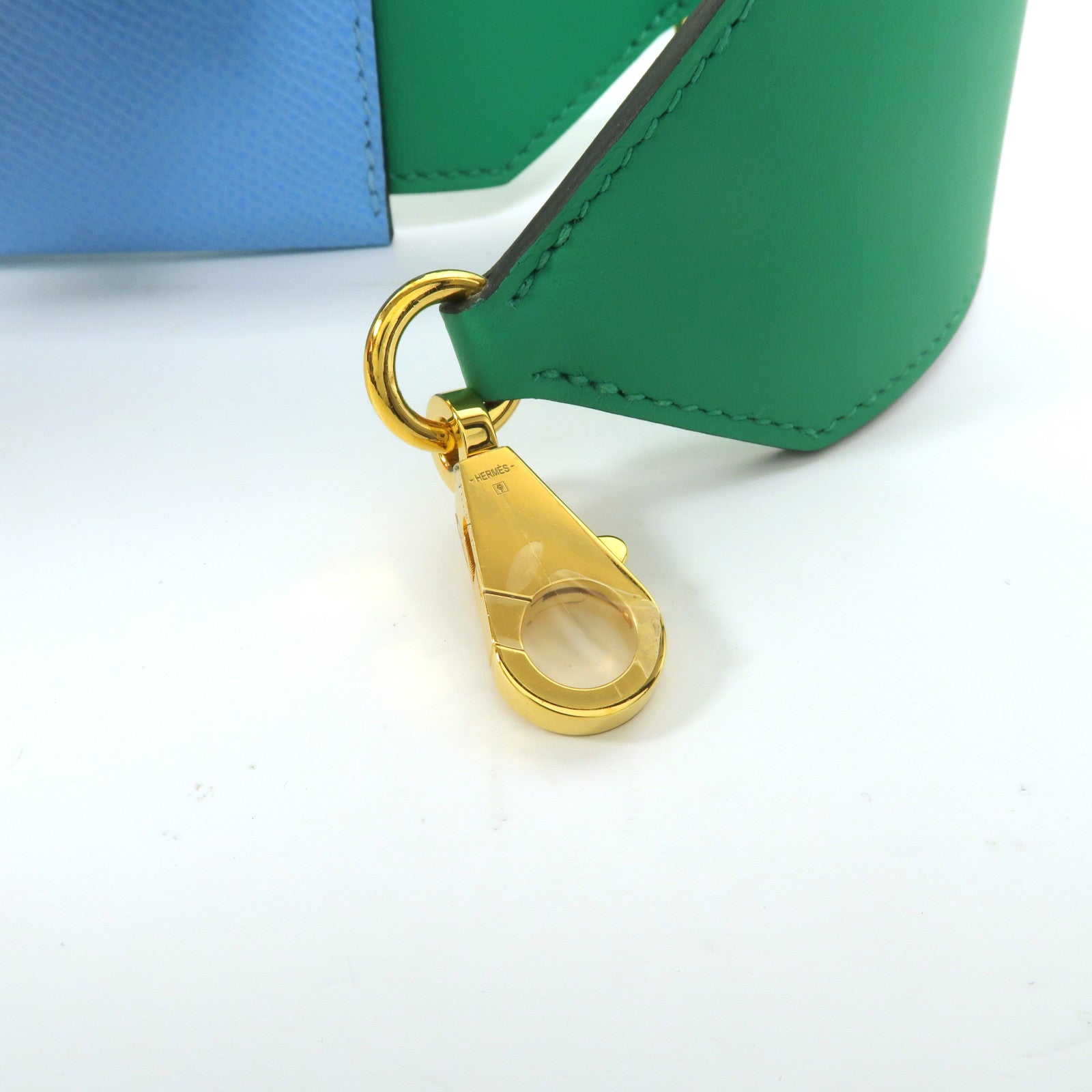 HERMES Swift/Epsom皮革Kelly Pocket Bag Charm肩背帶Bambou/Celeste