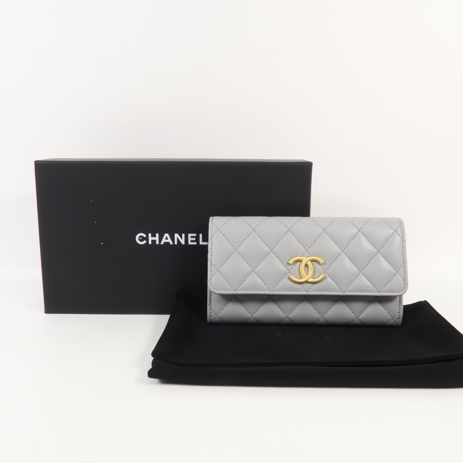 CHANEL 牛皮皮革Wallet金扣長錢包