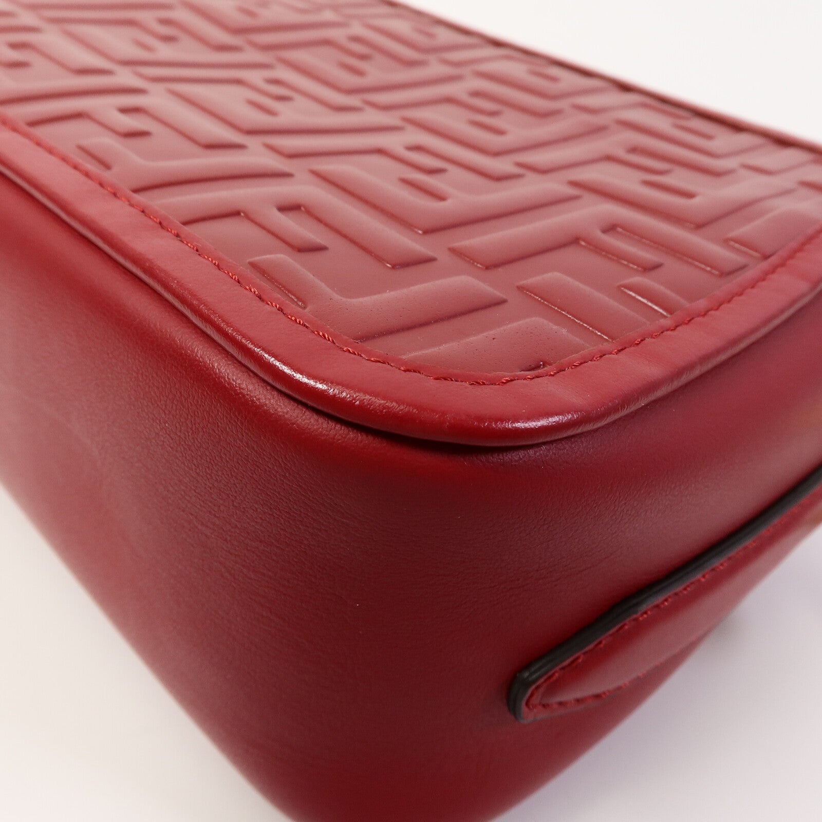 FENDI 牛皮皮革Zucca Camera肩背袋