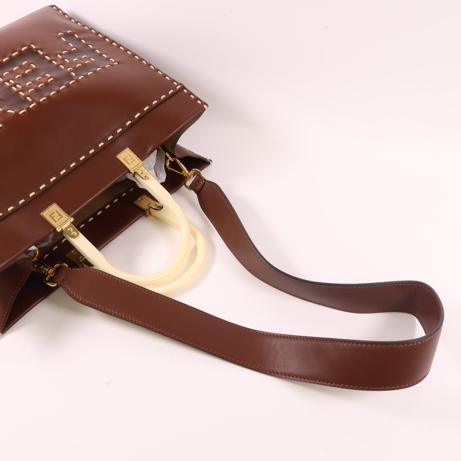 FENDI 牛皮皮革Sunshine Shopping Bag金扣手挽肩背兩用袋