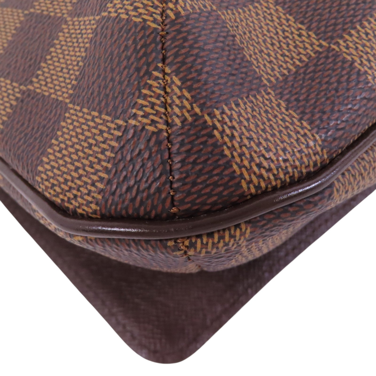 LOUIS VUITTON Damier Ebene Musette Tango金扣肩背袋