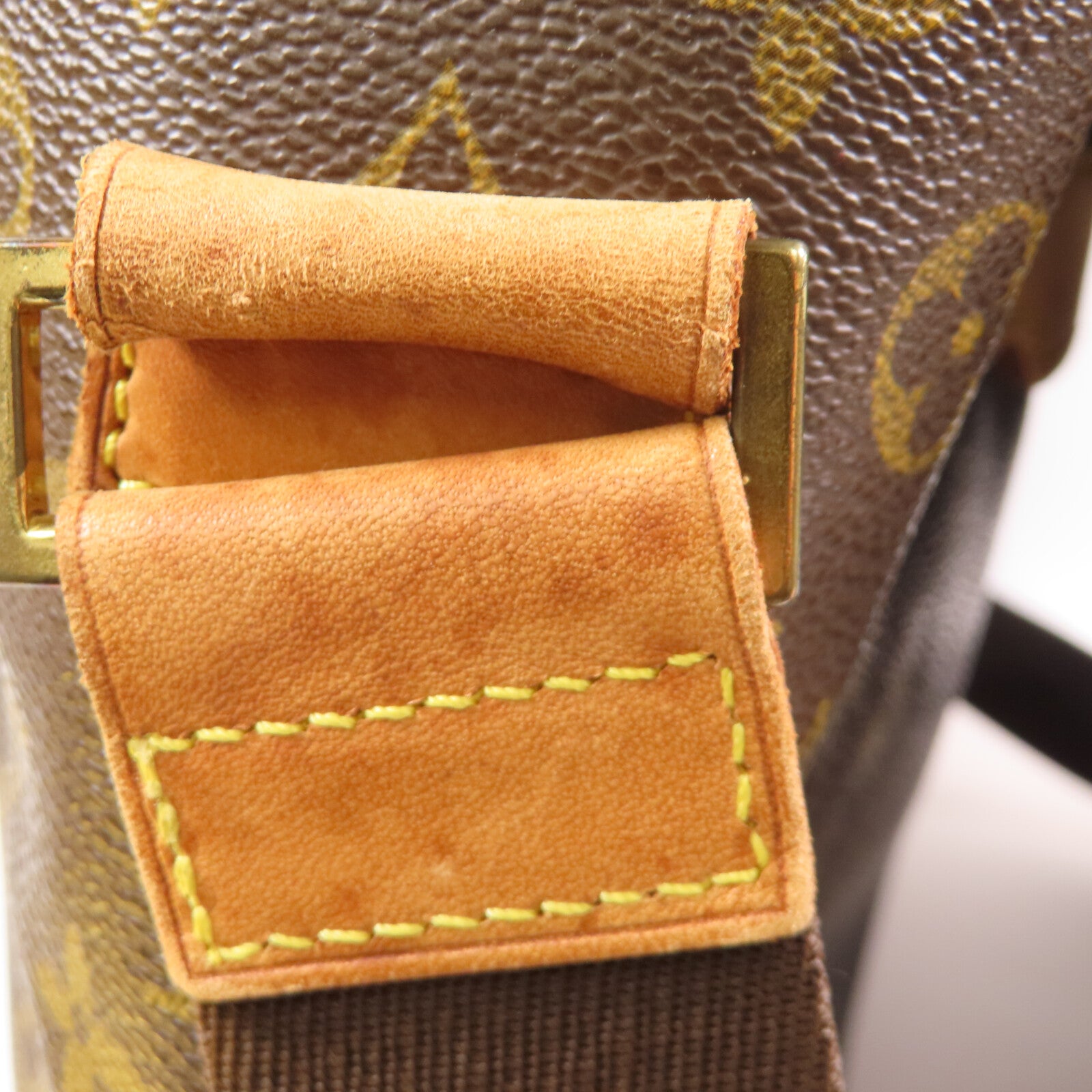 LOUIS VUITTON 【激減優惠】Monogram Abbeses金扣肩背袋