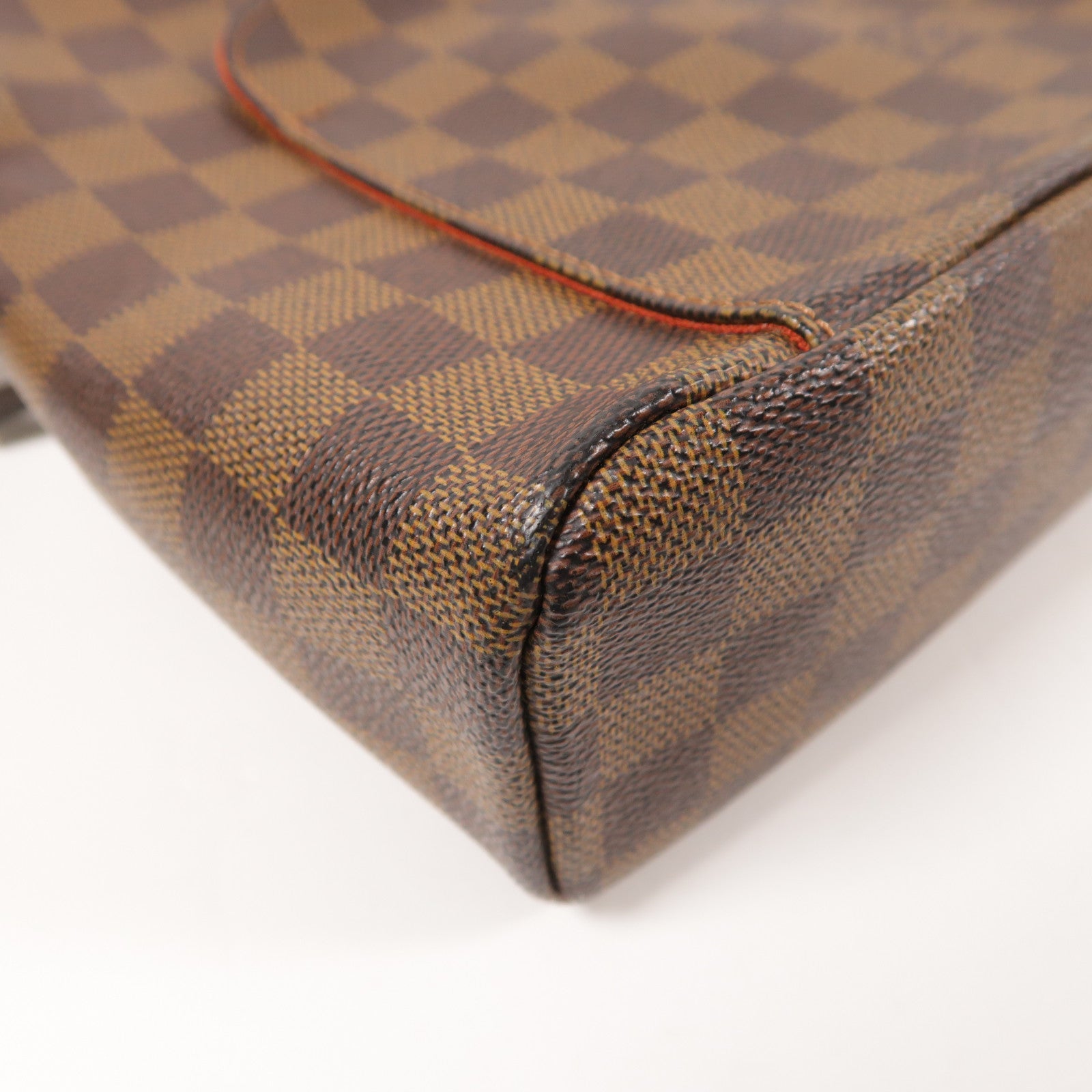 LOUIS VUITTON Damier Olaf PM金扣肩背袋