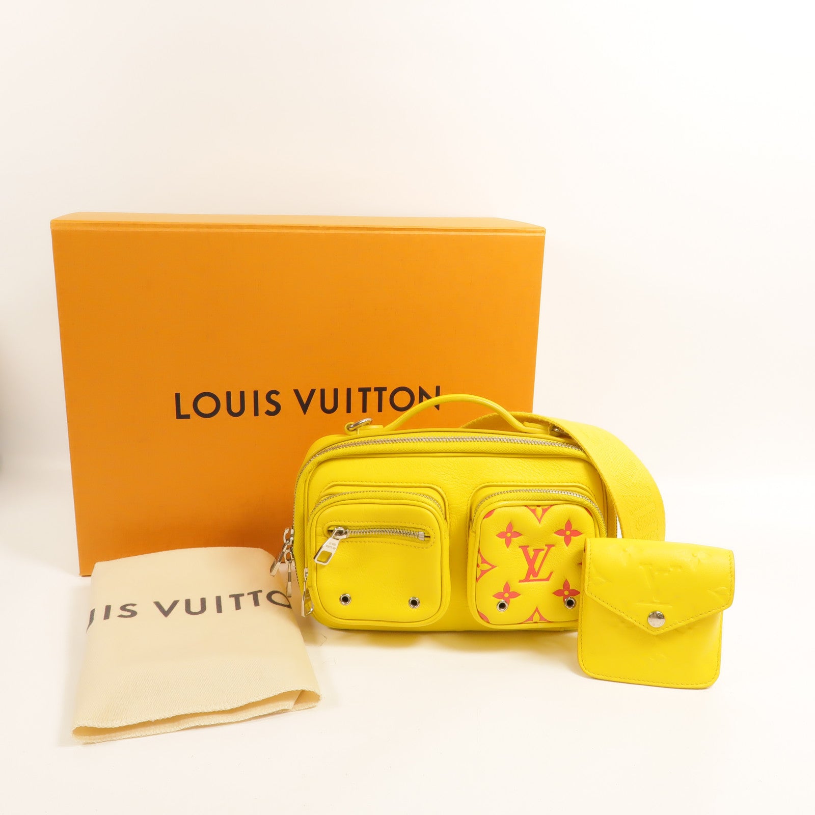 LOUIS VUITTON 牛皮皮革Utility肩背袋