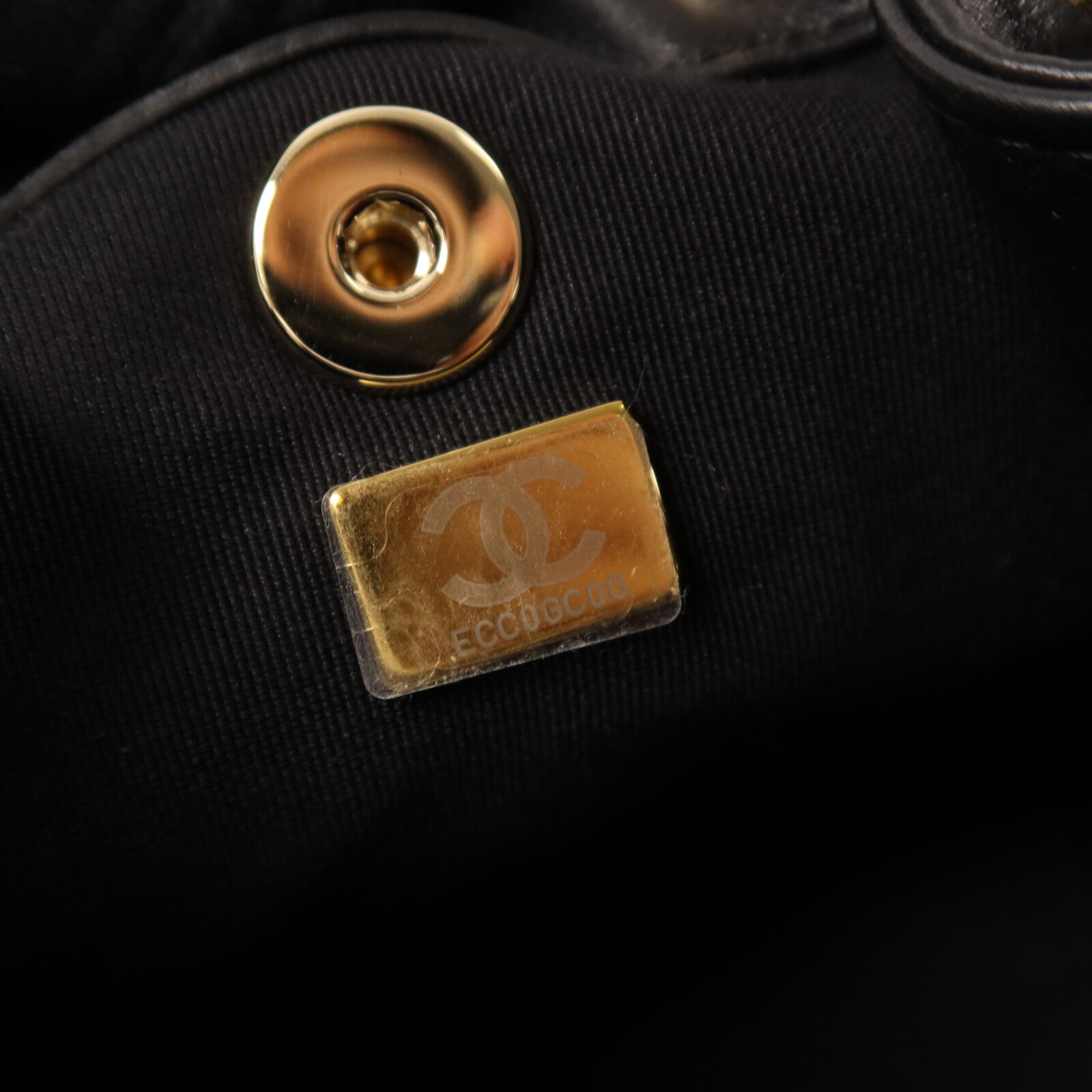 CHANEL 牛皮皮革Duma Backpack背包