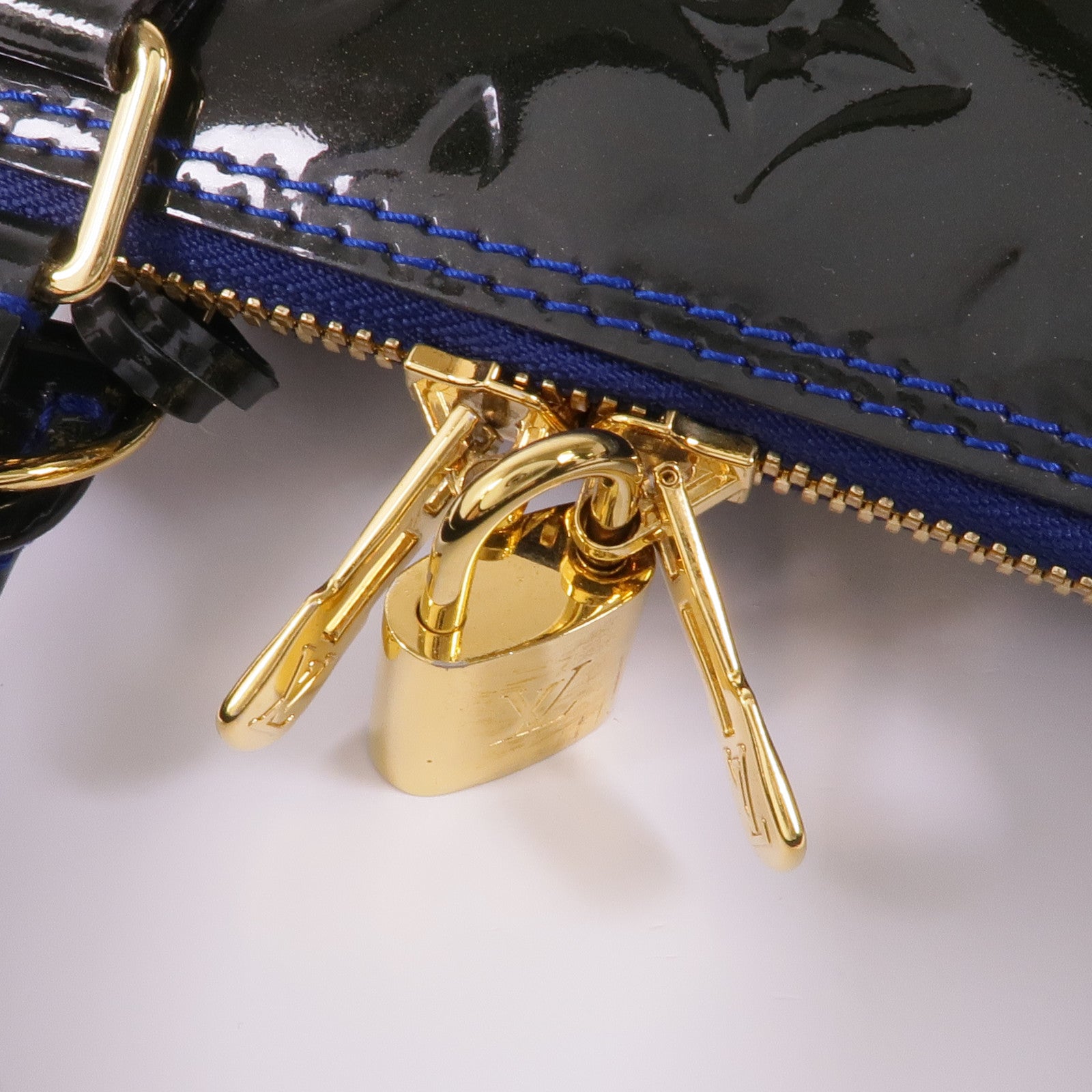 LOUIS VUITTON Vernis Alma PM金扣手挽袋
