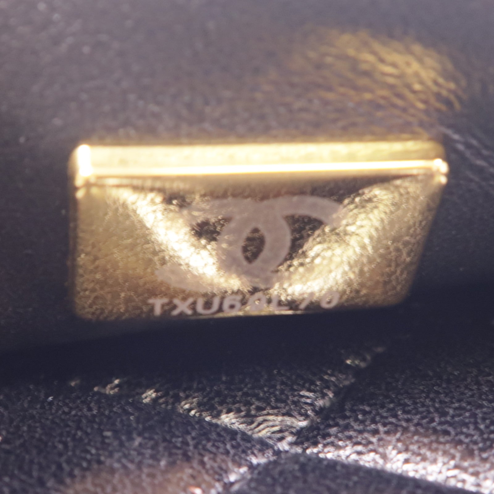 CHANEL 牛皮皮革Chain Shoulder金扣鏈帶肩背袋