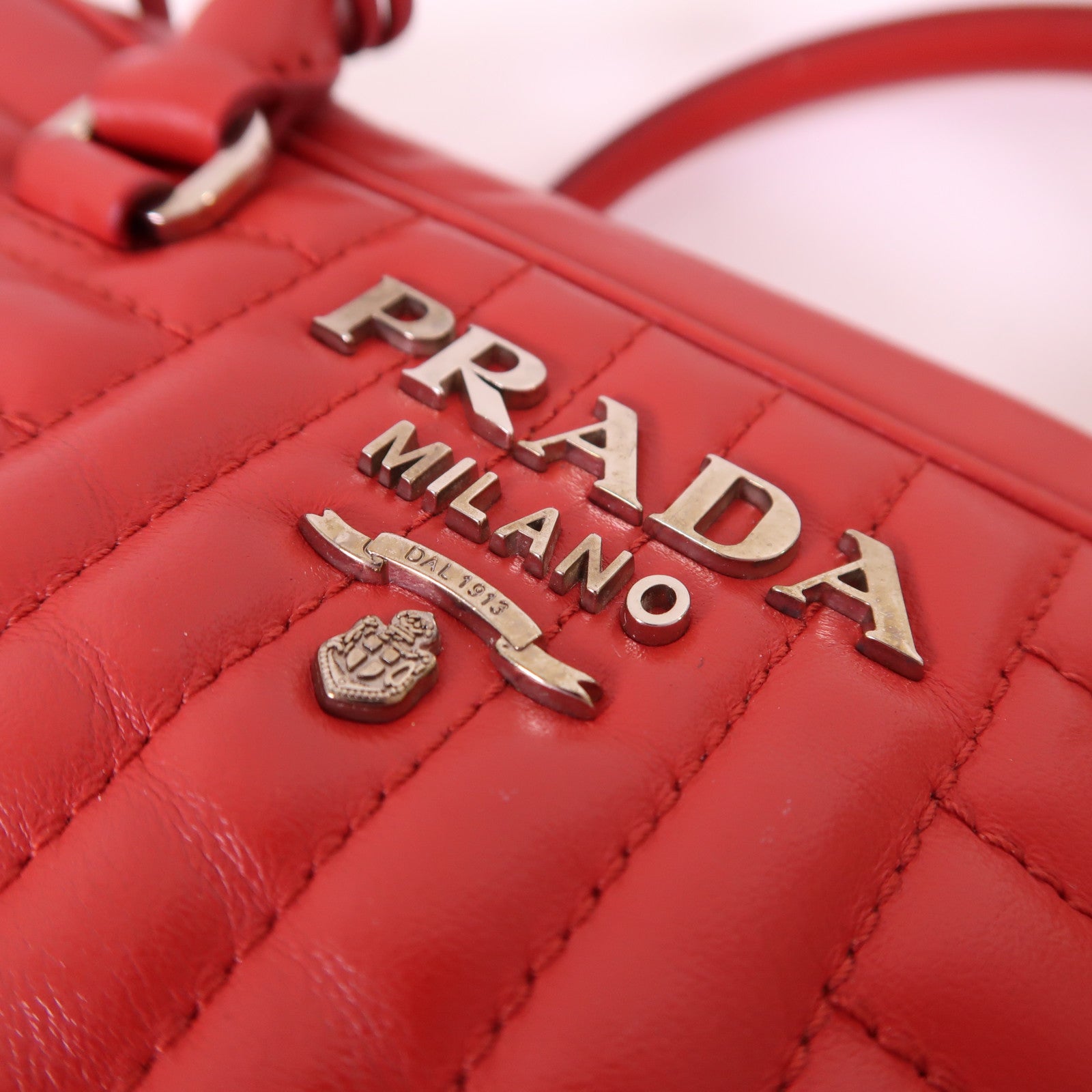 PRADA 羊皮皮革2 Way Shoulder銀扣手挽肩背兩用袋