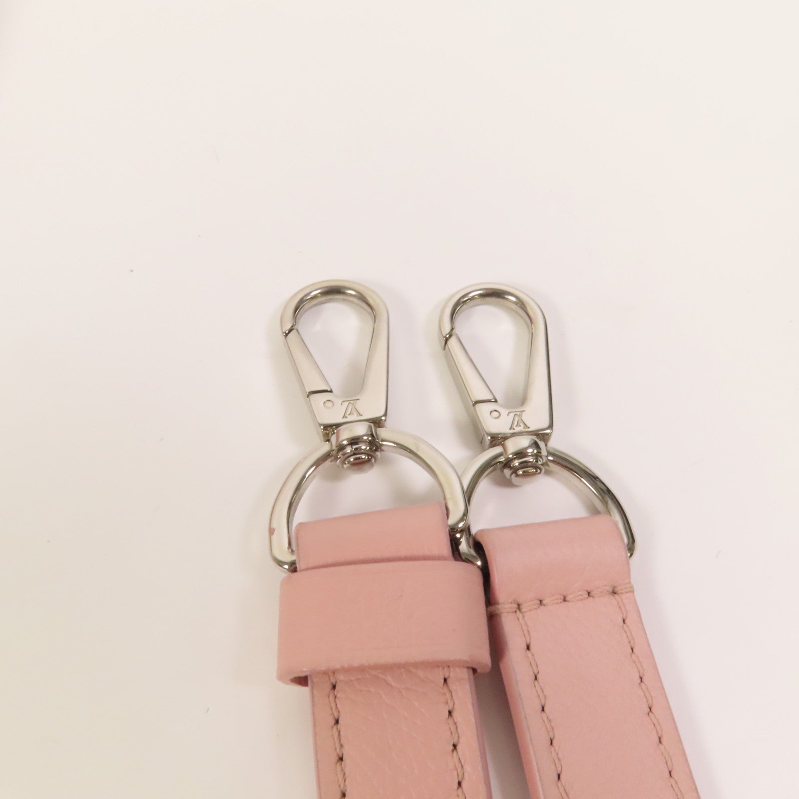 LOUIS VUITTON 【激減優惠】牛皮皮革Lockme Cartable銀扣手挽肩背兩用袋