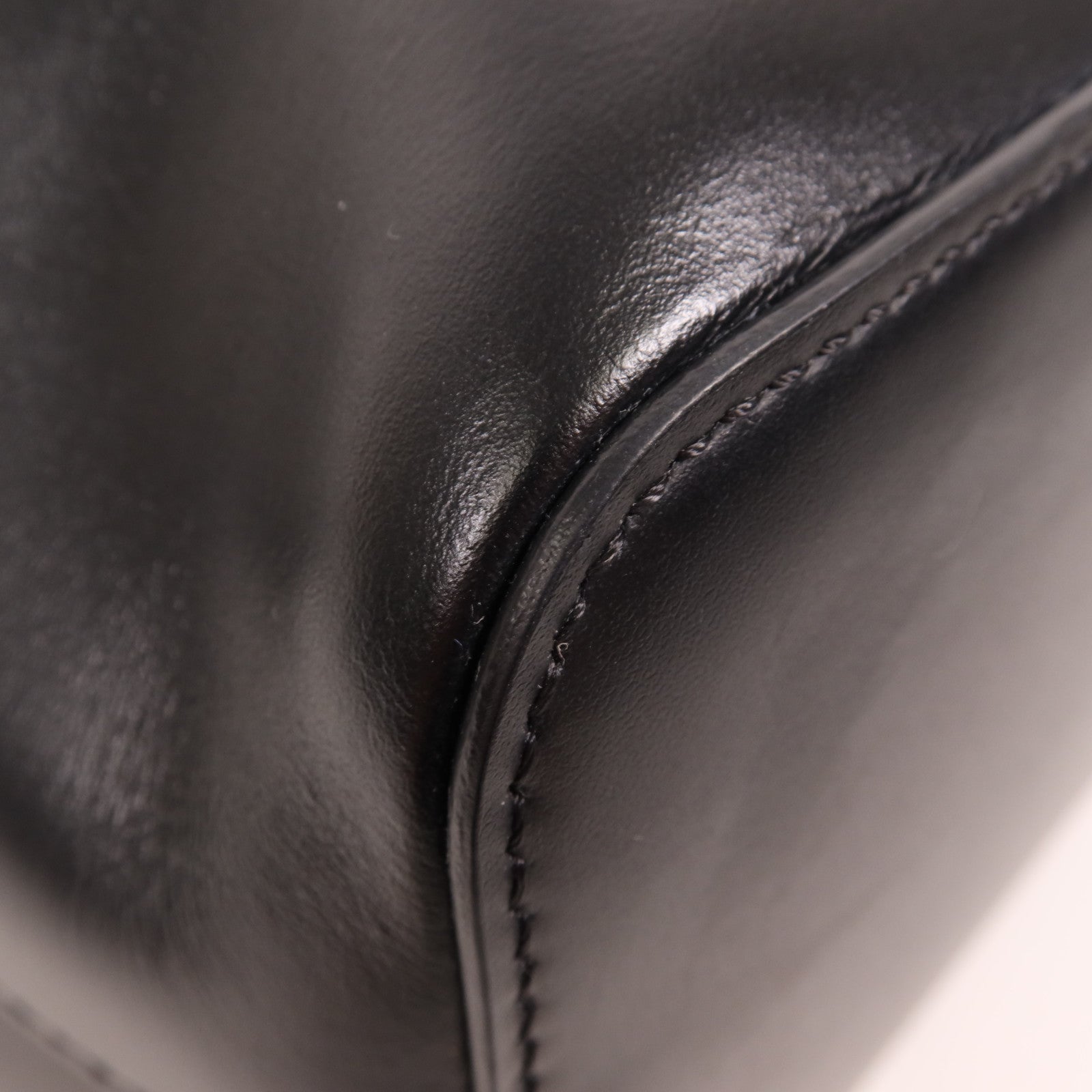 FENDI 牛皮皮革Mon Tresor Mini銀扣手挽肩背兩用袋