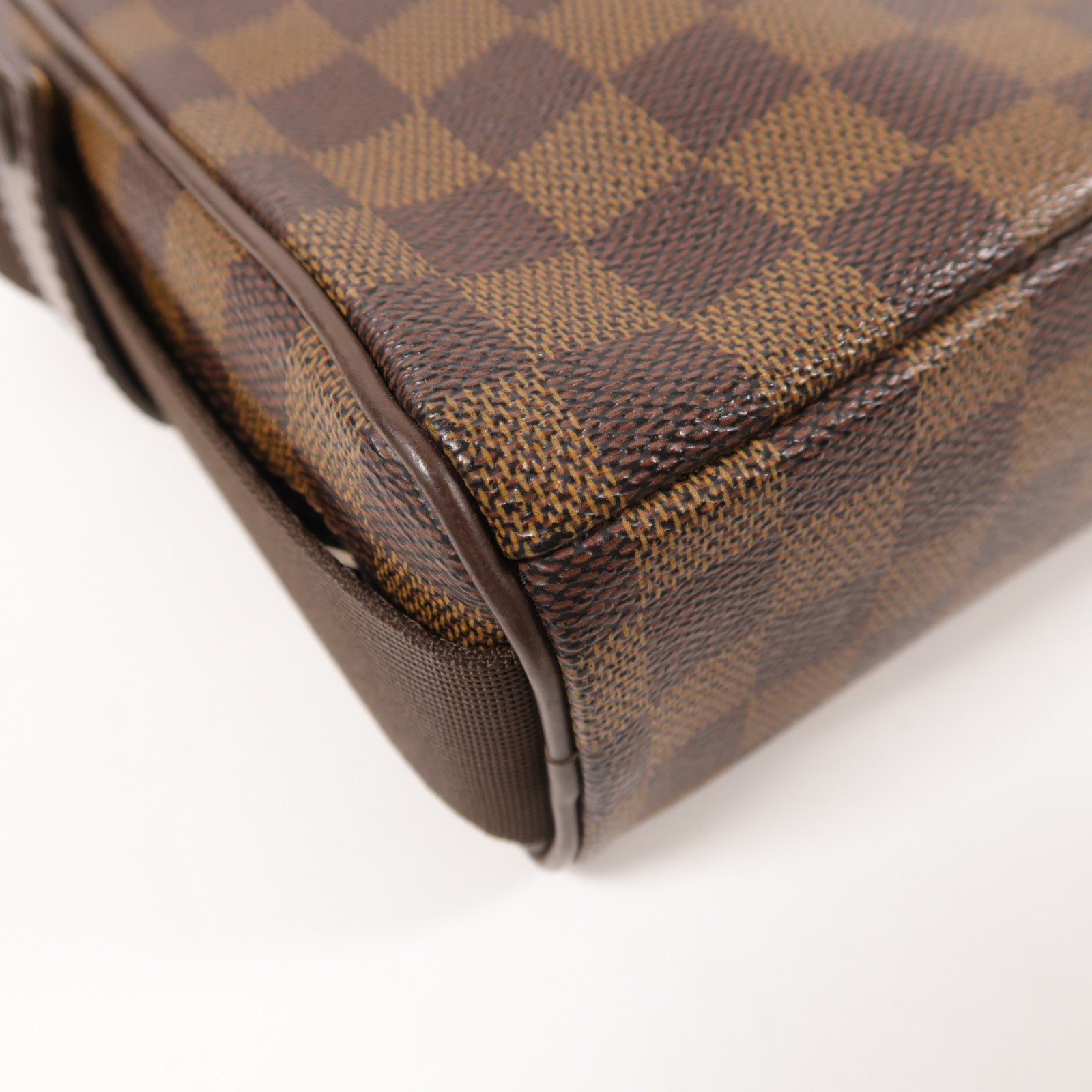 LOUIS VUITTON Damier Olaf PM金扣肩背袋