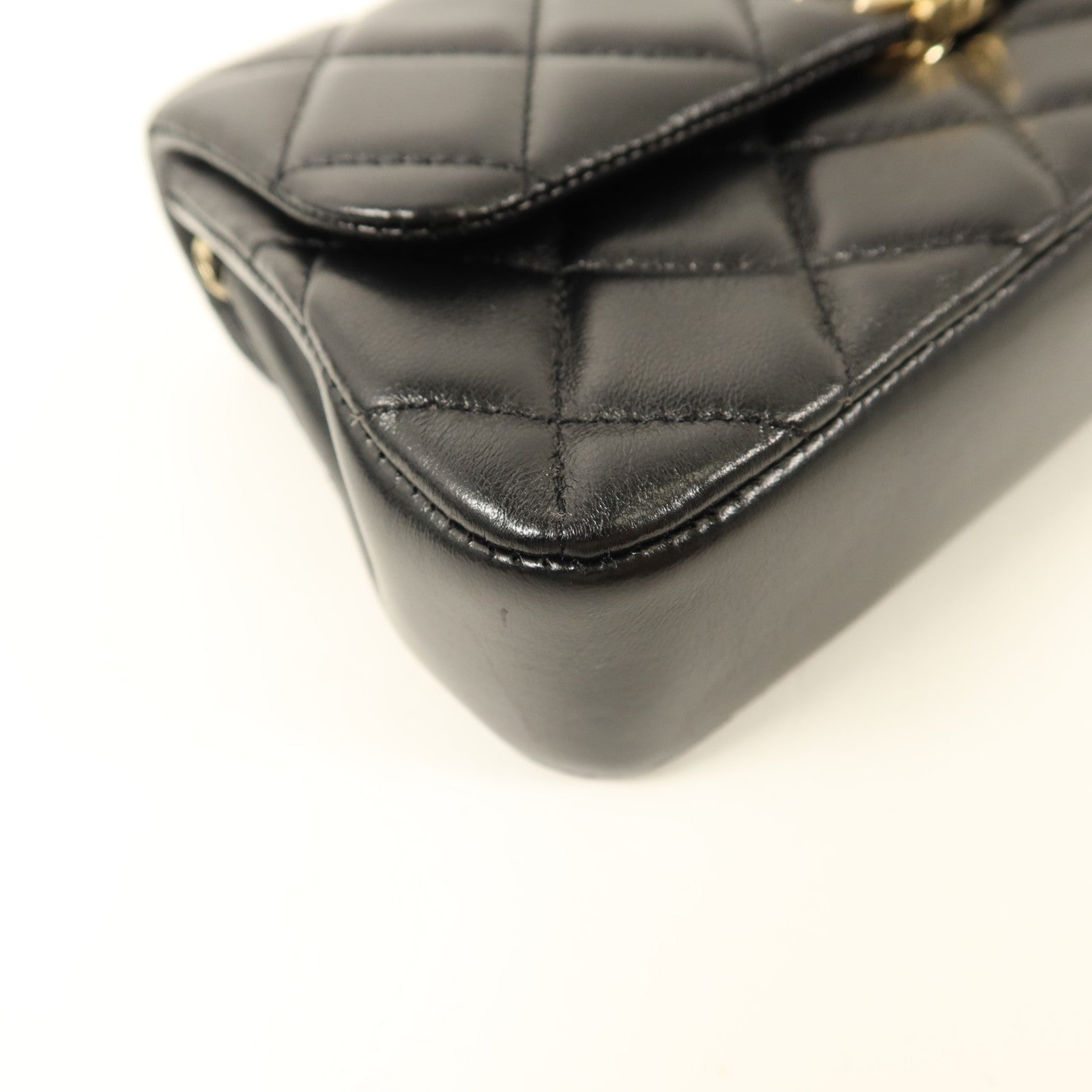 CHANEL 羊皮皮革Mini Flap Bag金扣鏈帶肩背袋
