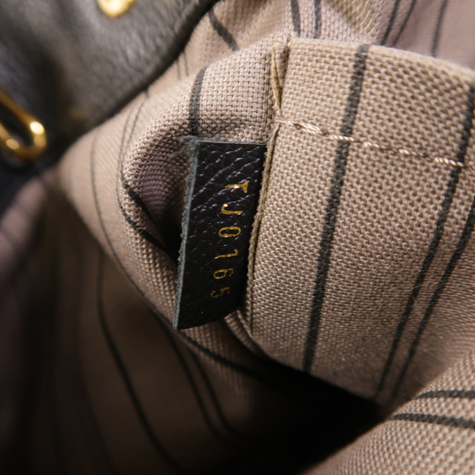 LOUIS VUITTON Monogram Empreinte Montaigne MM手挽肩背兩用袋