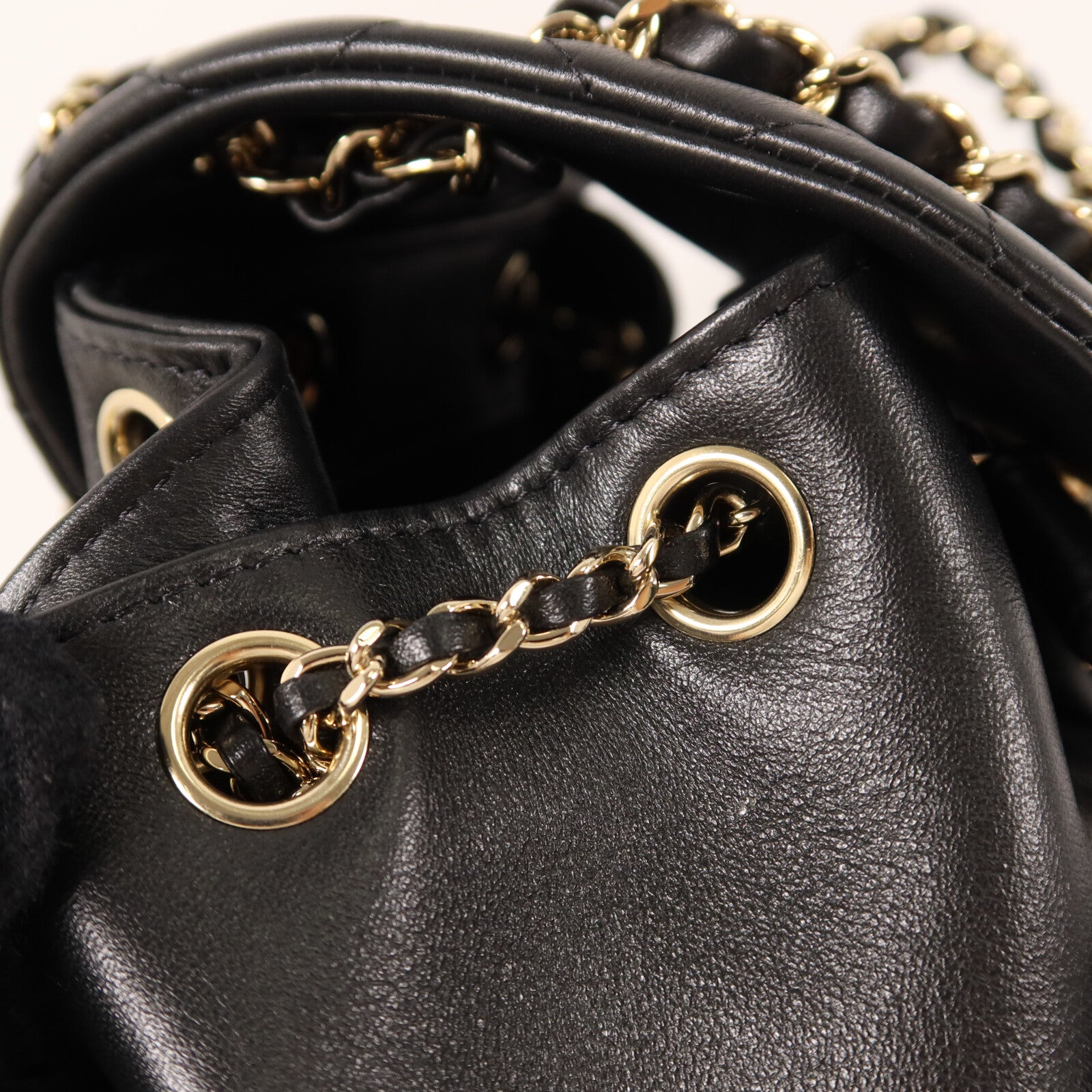 CHANEL 牛皮皮革Duma Backpack背包