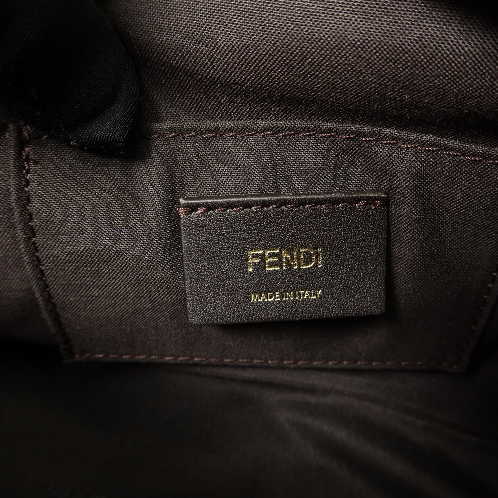 FENDI 牛皮皮革Zucca Camera肩背袋