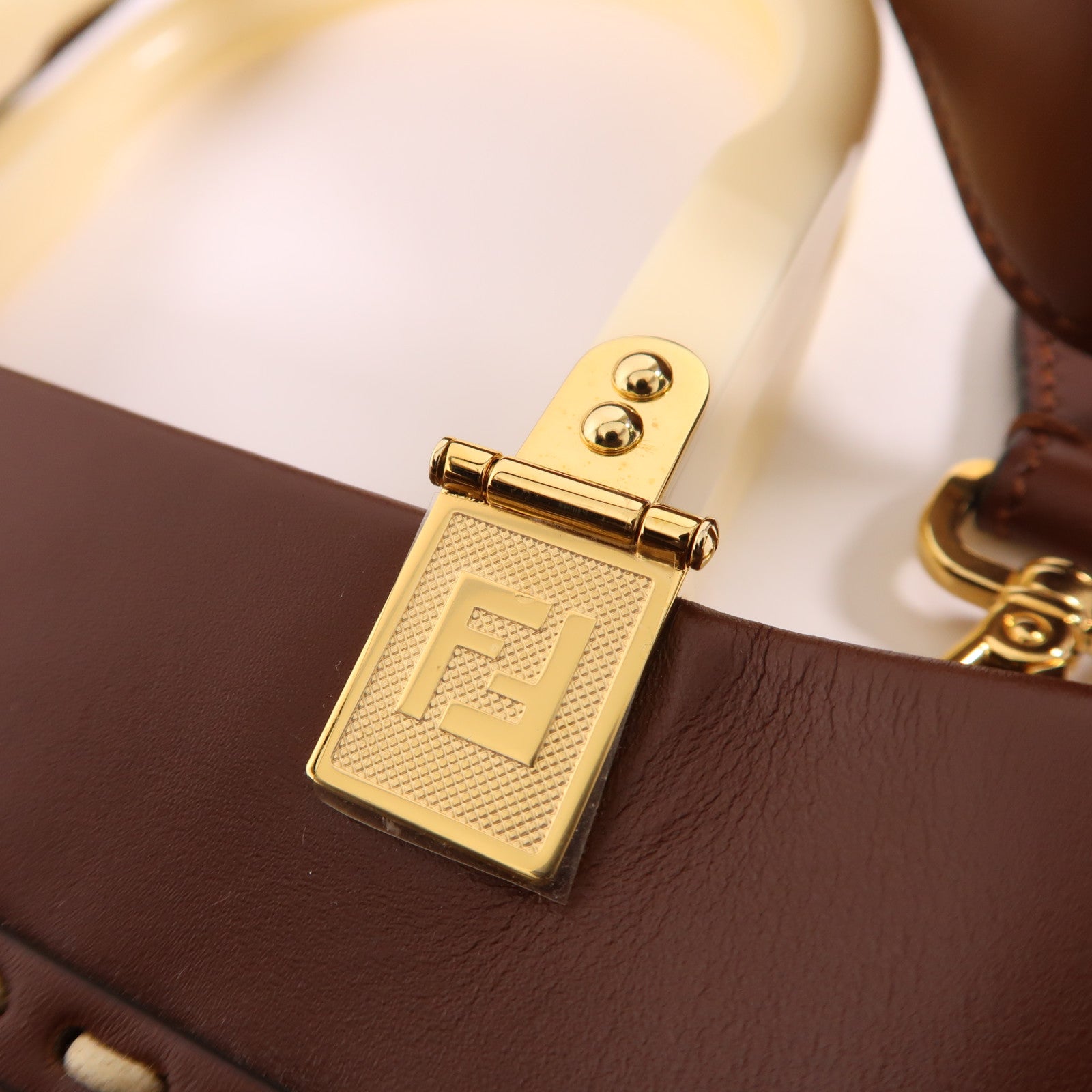 FENDI 牛皮皮革Sunshine Shopping Bag金扣手挽肩背兩用袋