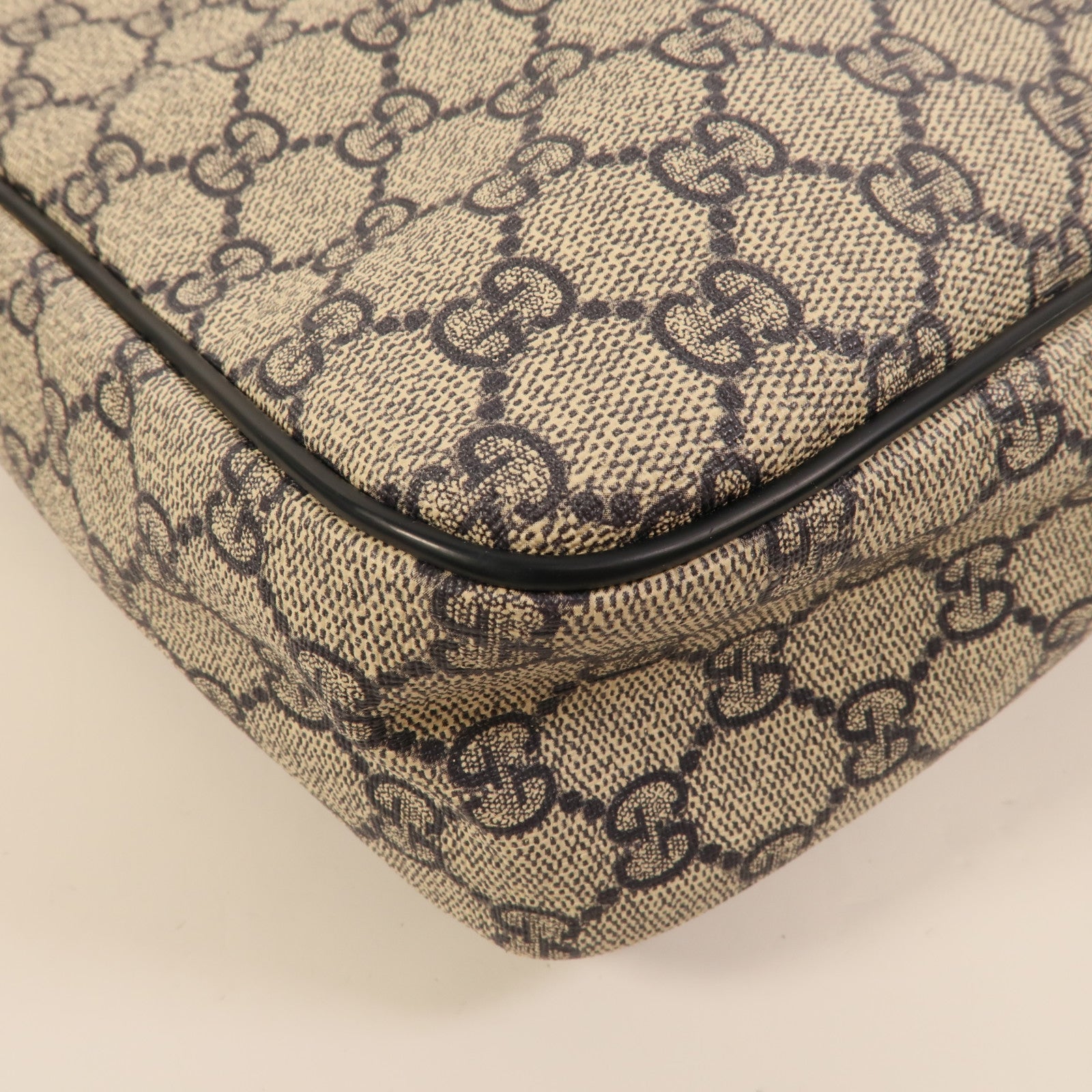 GUCCI 塗層帆布Shoulder Bag肩背袋
