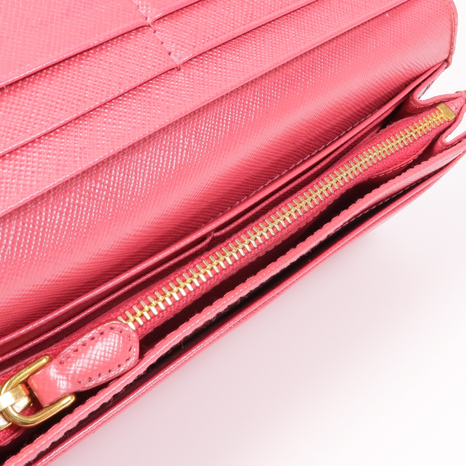 PRADA GHW Long Wallet Calfskin Leather Pink