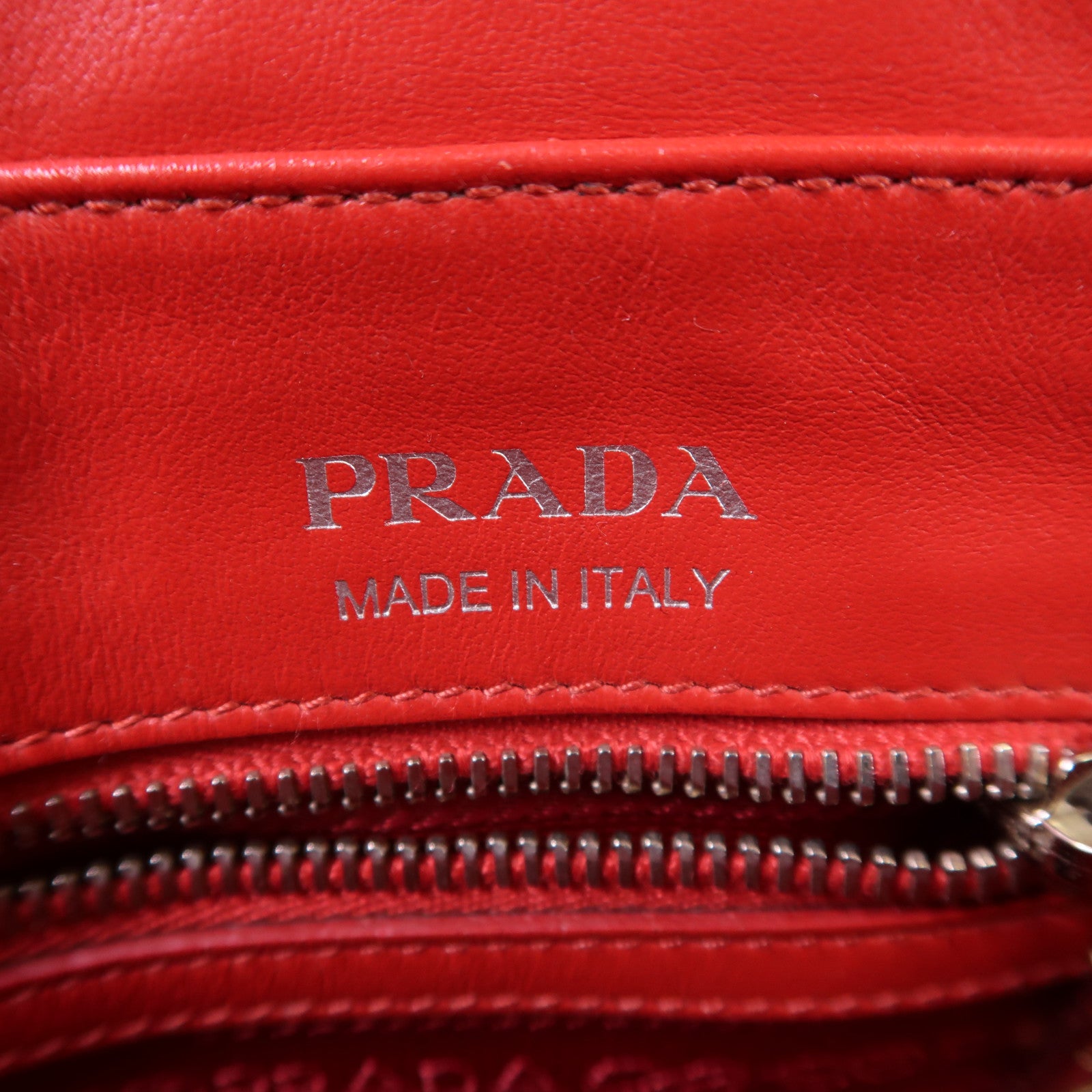 PRADA 羊皮皮革2 Way Shoulder銀扣手挽肩背兩用袋