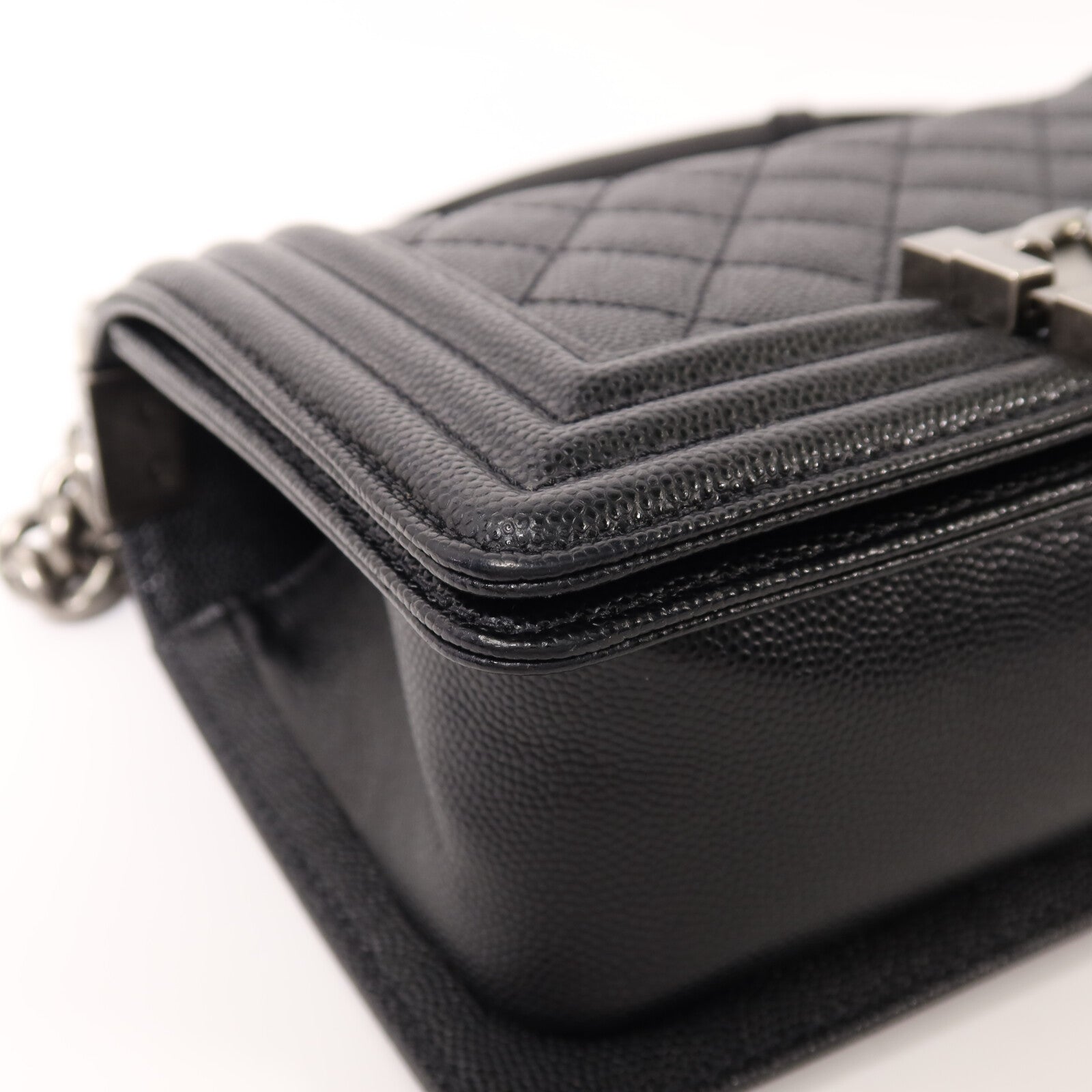 CHANEL 牛皮皮革Boy 20銀扣鏈帶肩背袋