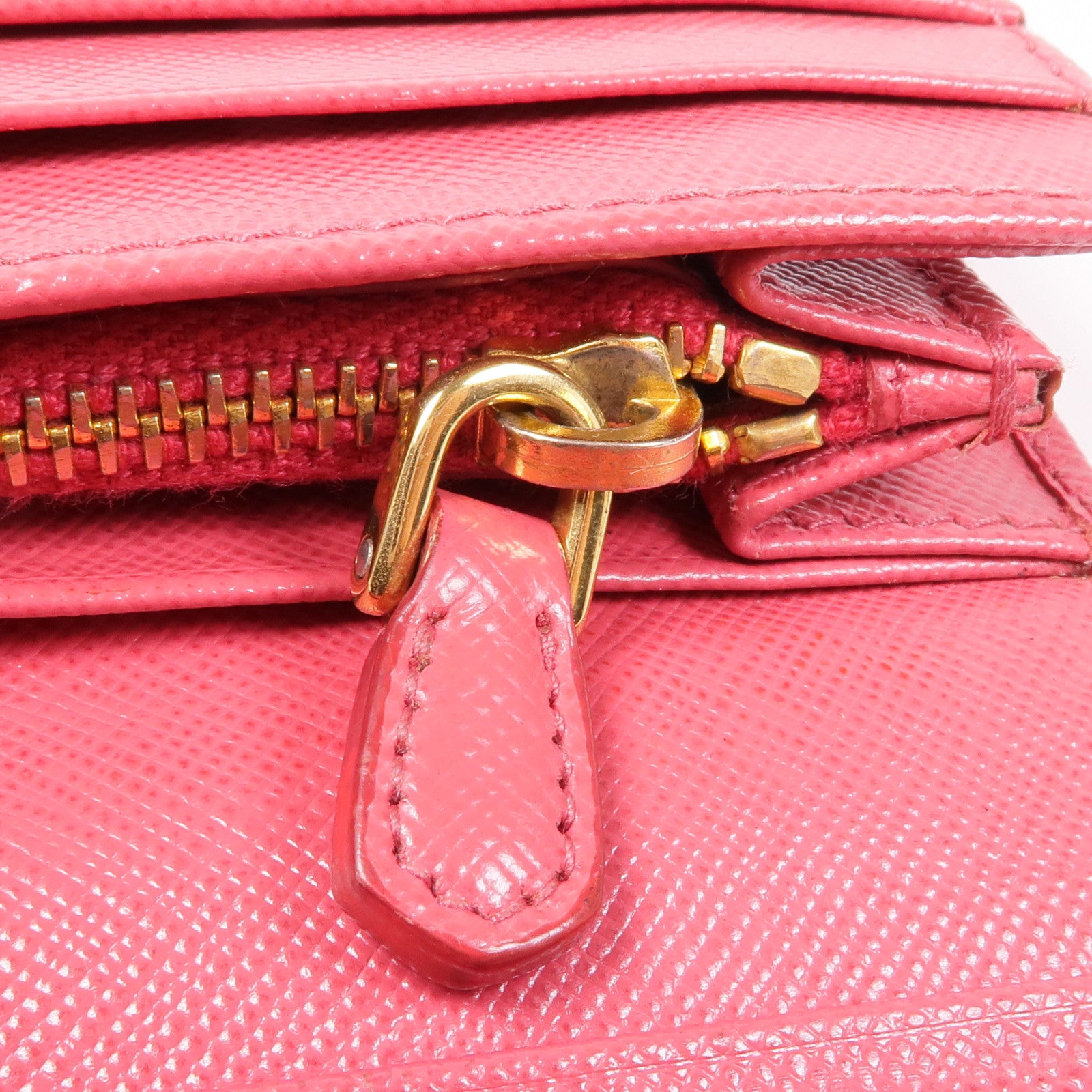 PRADA GHW Long Wallet Calfskin Leather Pink