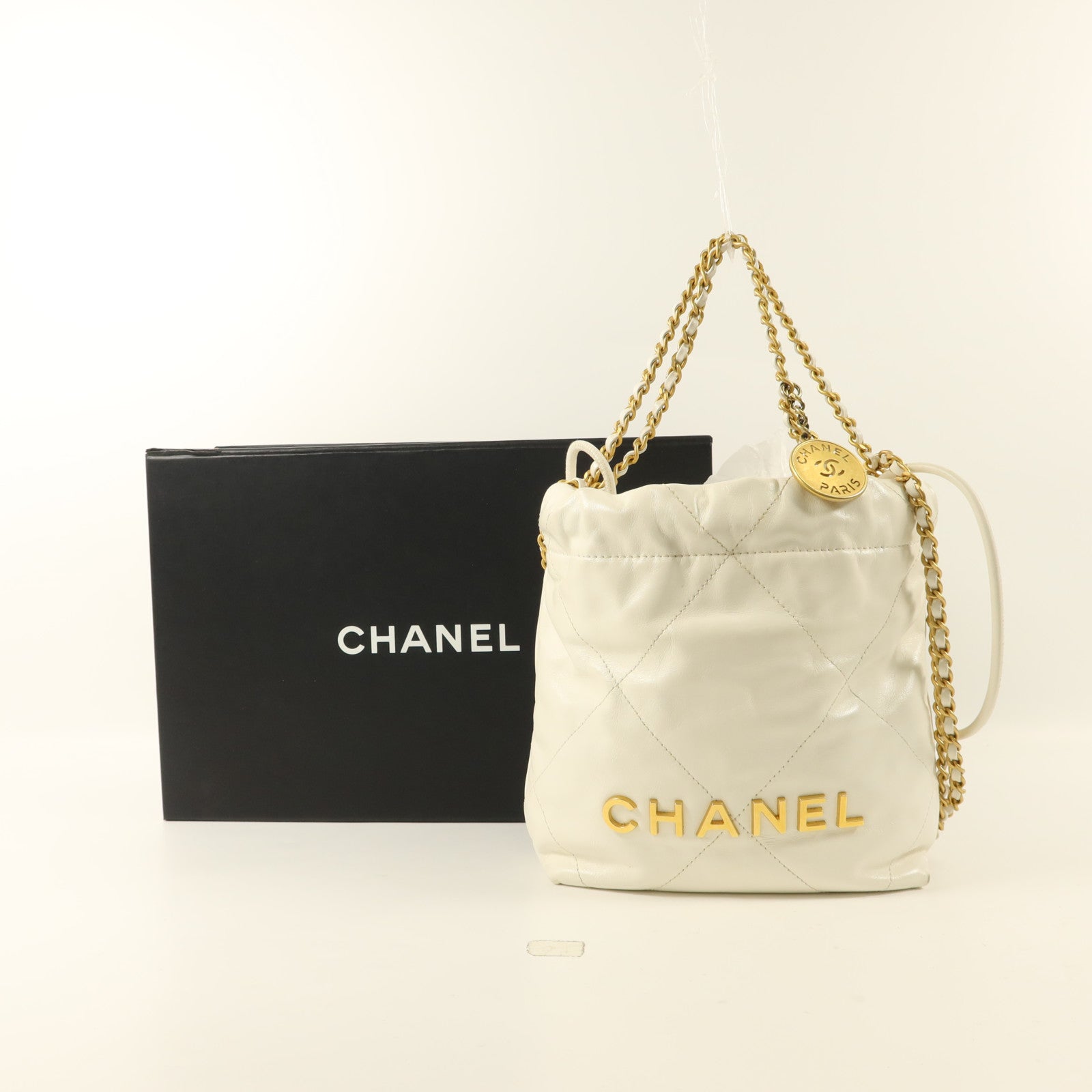 CHANEL 牛皮皮革Chanel 22 Mini金扣手挽肩背兩用袋