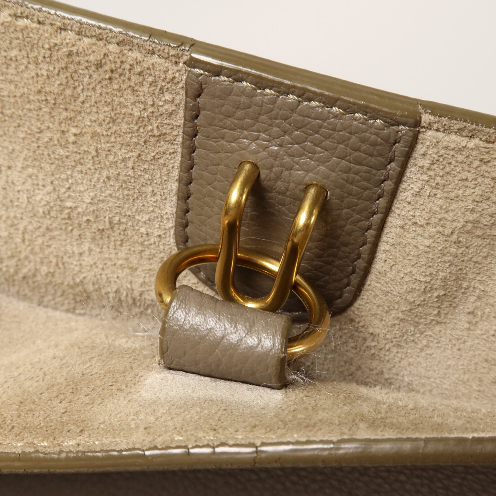 CELINE 牛皮皮革Sangle Bucket Large肩背袋