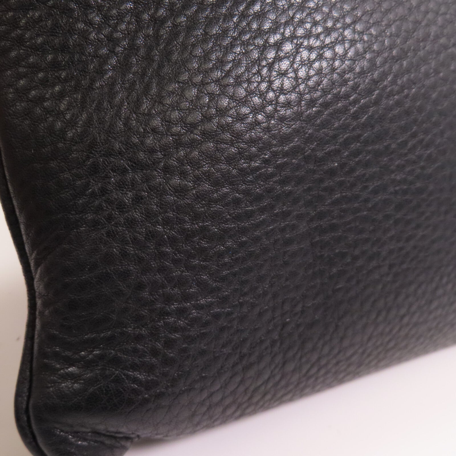 PRADA 牛皮皮革Shoulder Bag金扣肩背袋